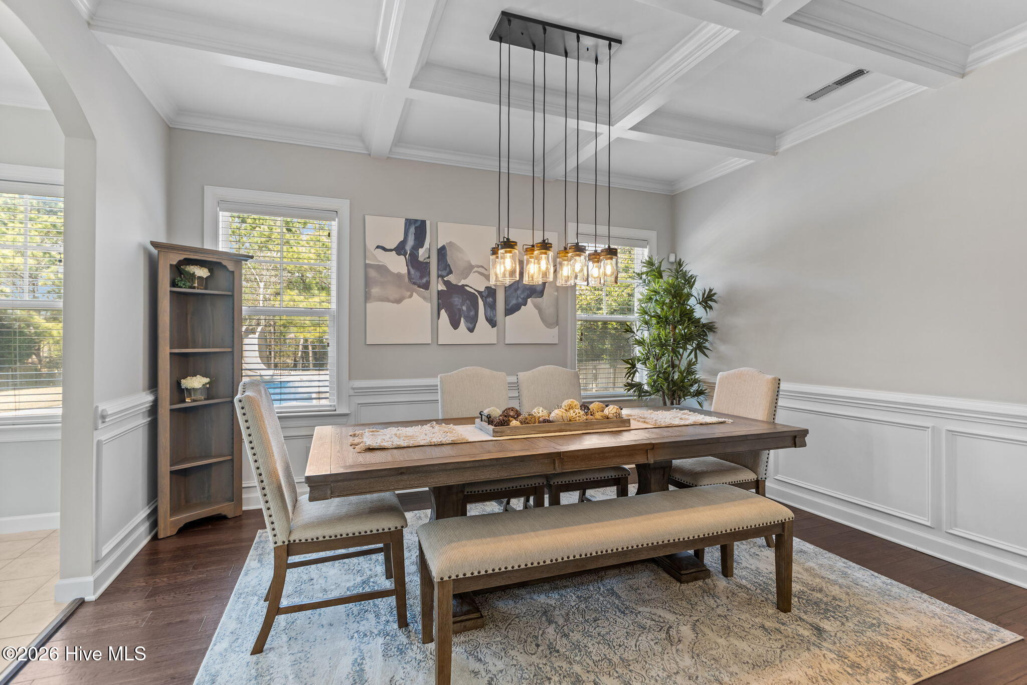 100554627 | Photo 12