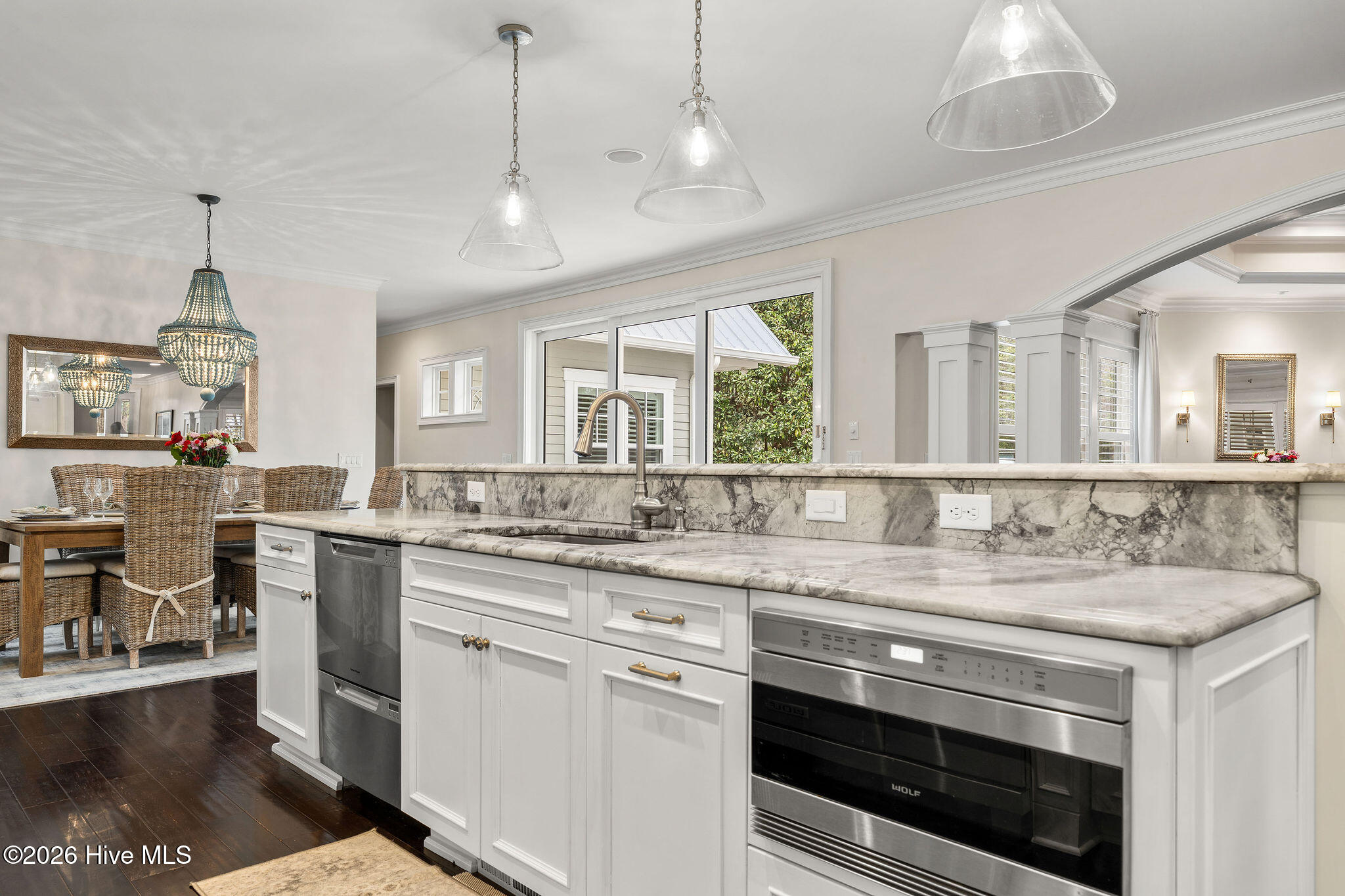 100553604 | Photo 24