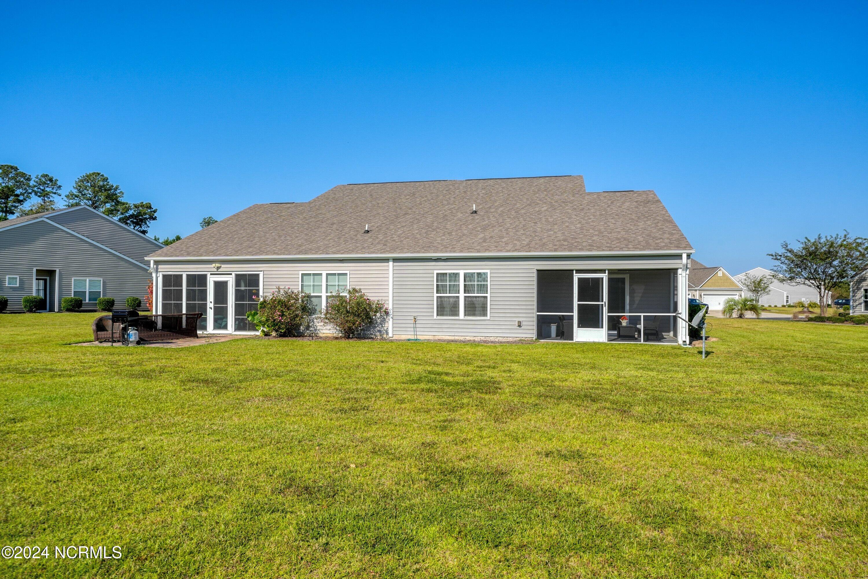 100544330 | Photo 24