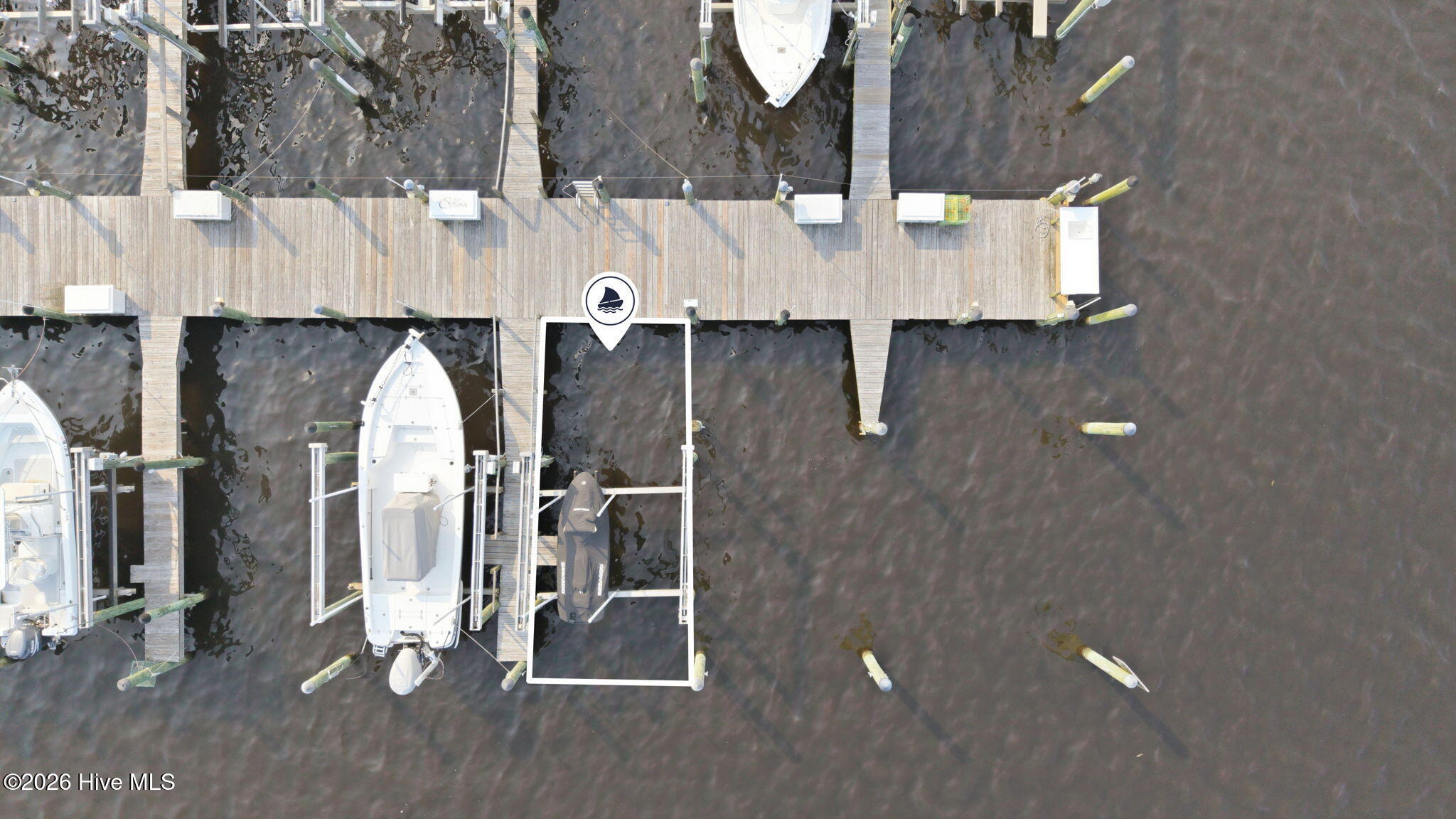 Deeded boat slip with 10,000 pound lift