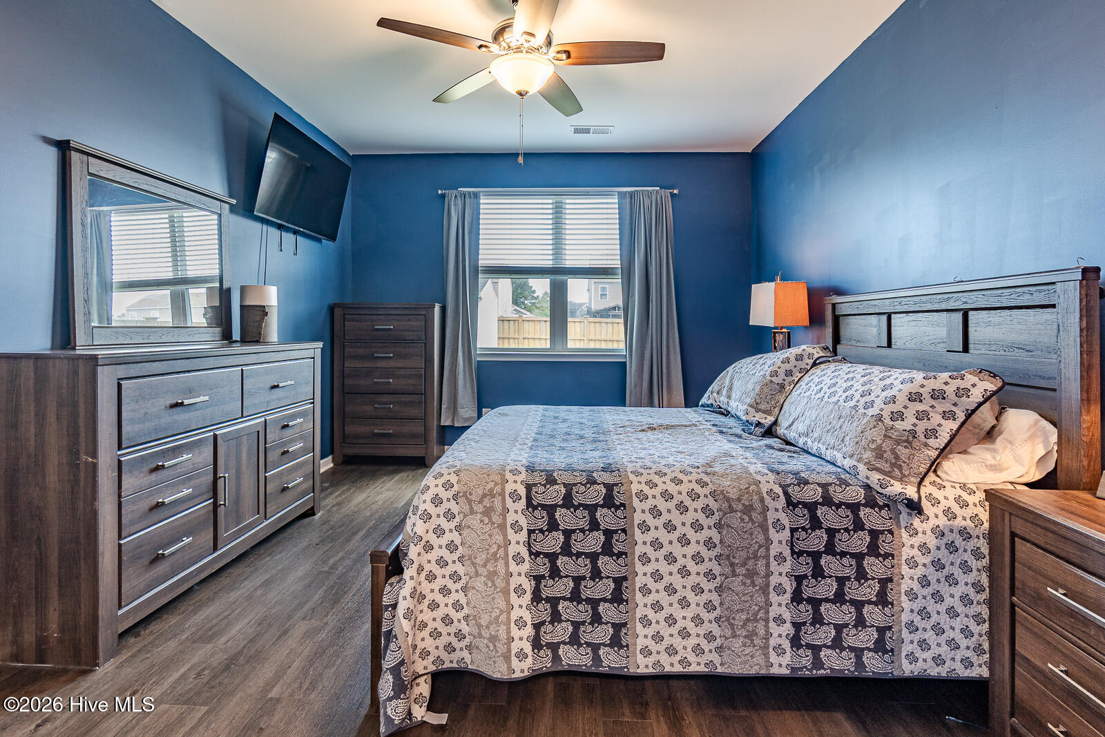 100564968 | Photo 24