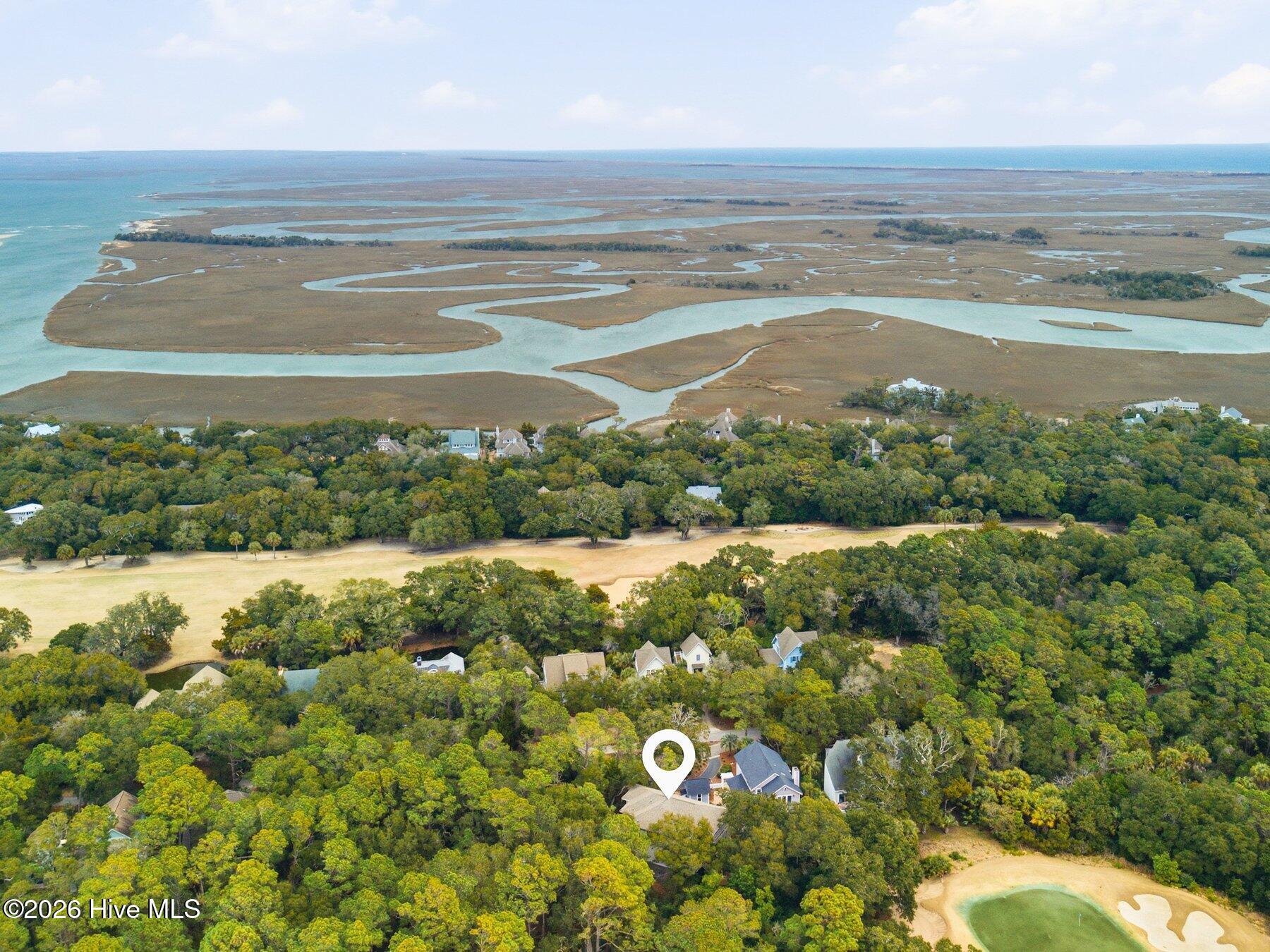 100554015 | Photo 62