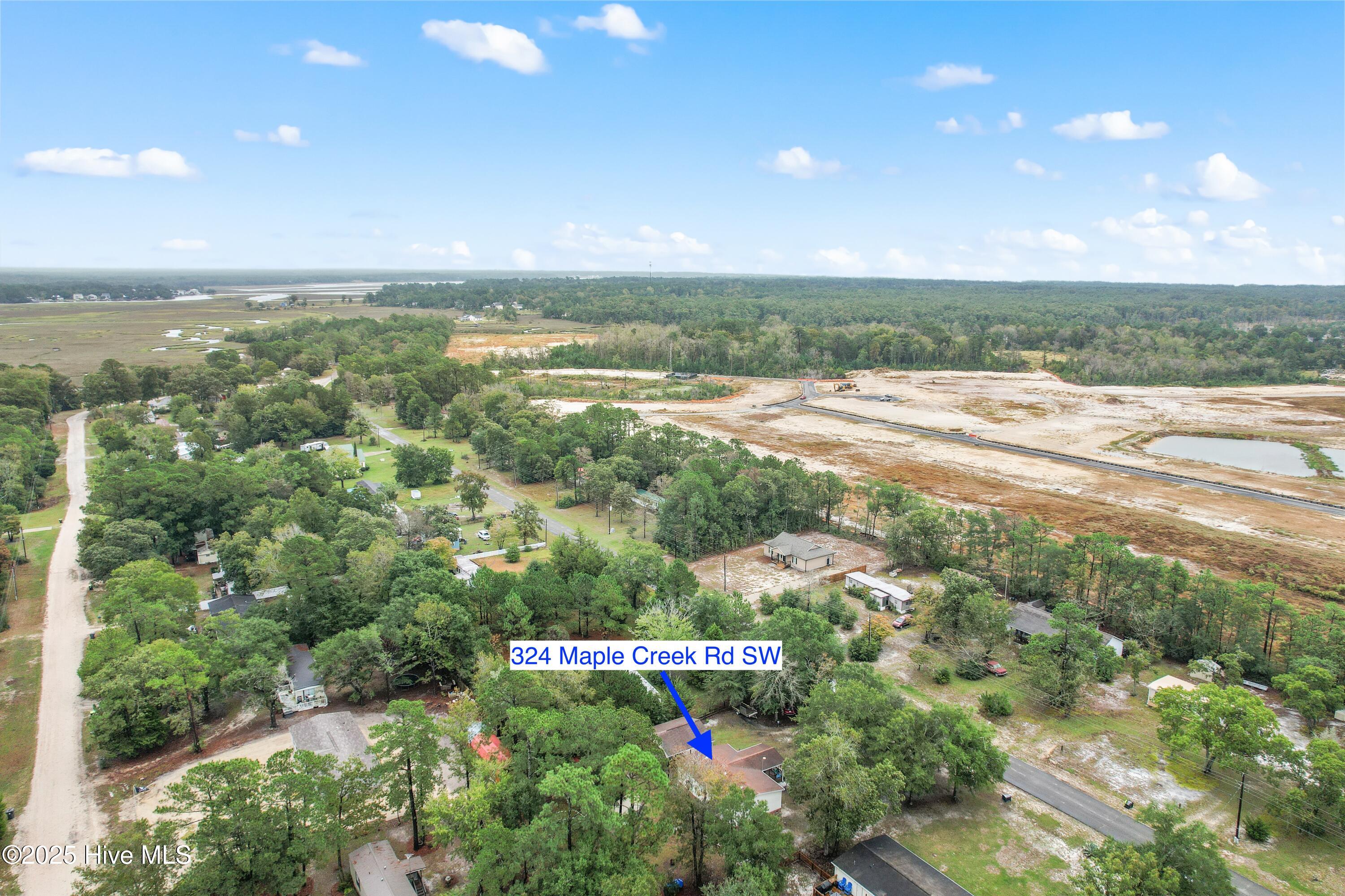 100570016 | Photo 35