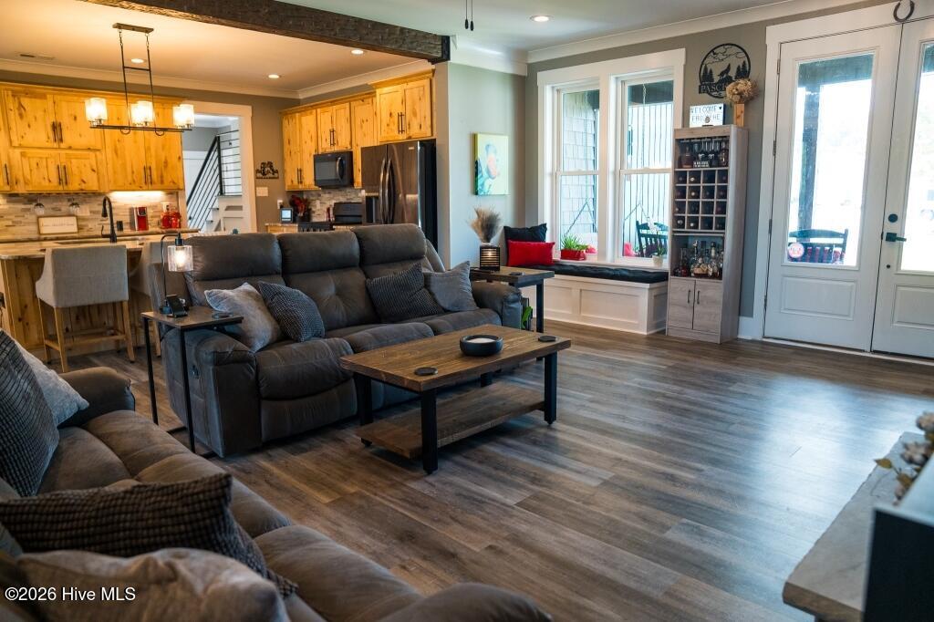 906 Marshview Court,Hubert