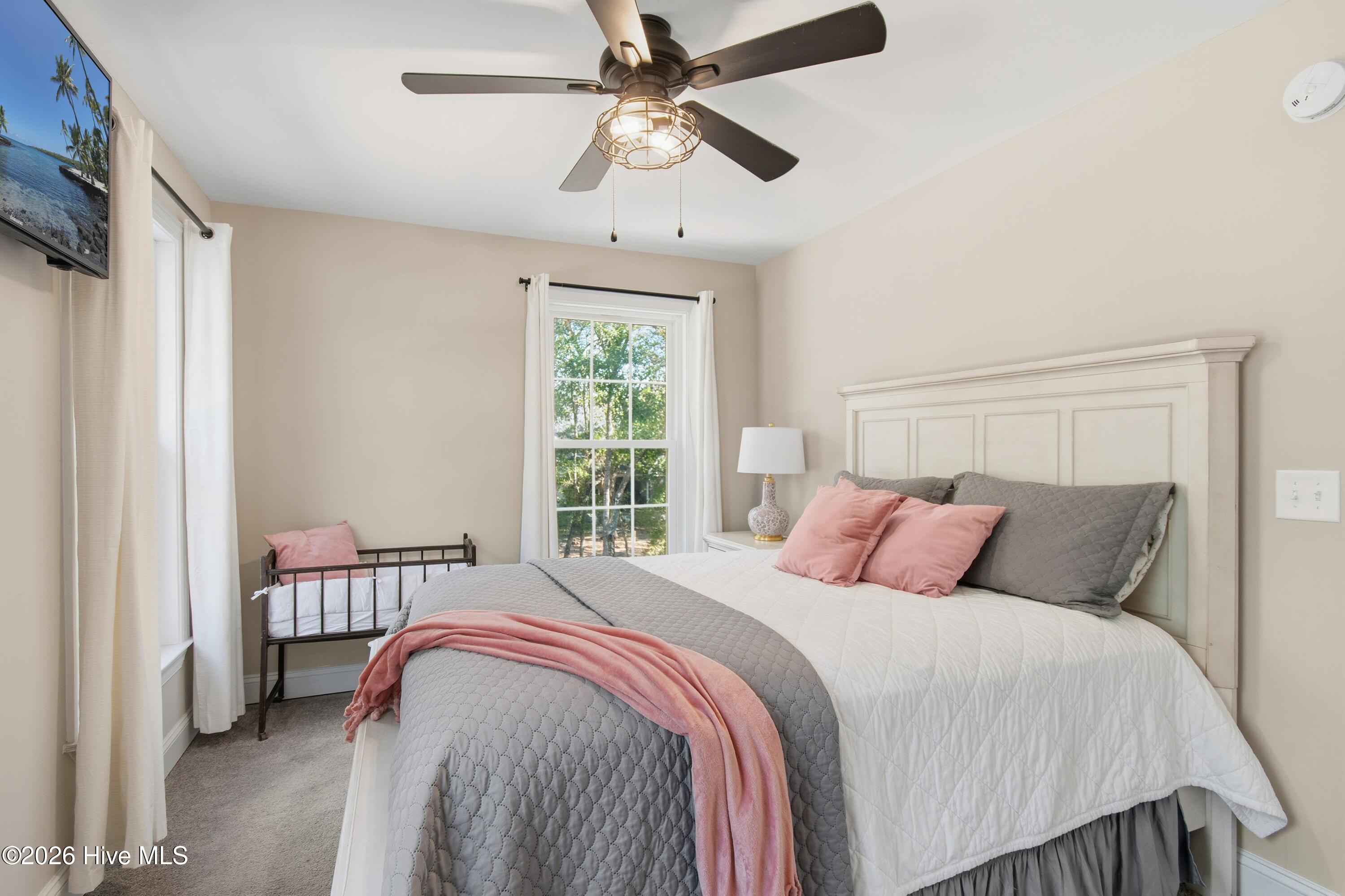 100550305 | Photo 44