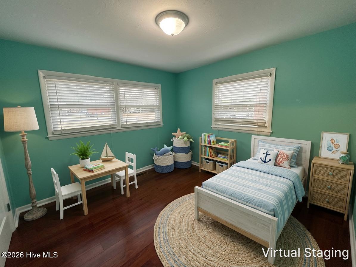 2008 Thompson Drive,Newport