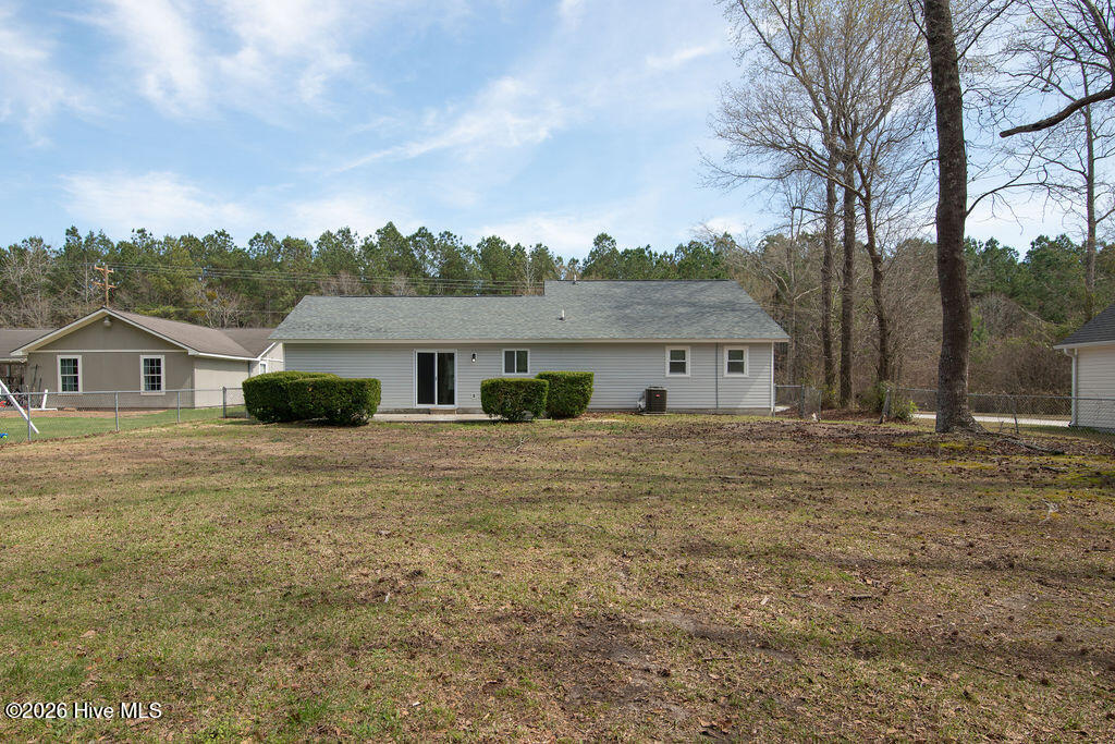 100566377 | Photo 31