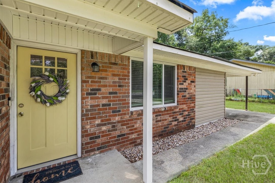 Photo 2 of Single family home for sale at 305 E Fourth St, Springfield, GA 31329 | MLS# SA363066 | Listing updated on 2026-09-13