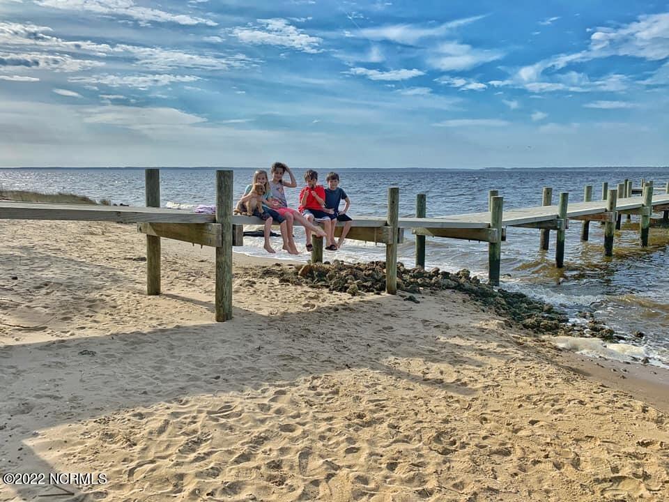 Homes for sale in Minnesott Beach, NC | 494 W Burton Farm Dr, Minnesott Beach, NC 28510 | MLS# 100511461