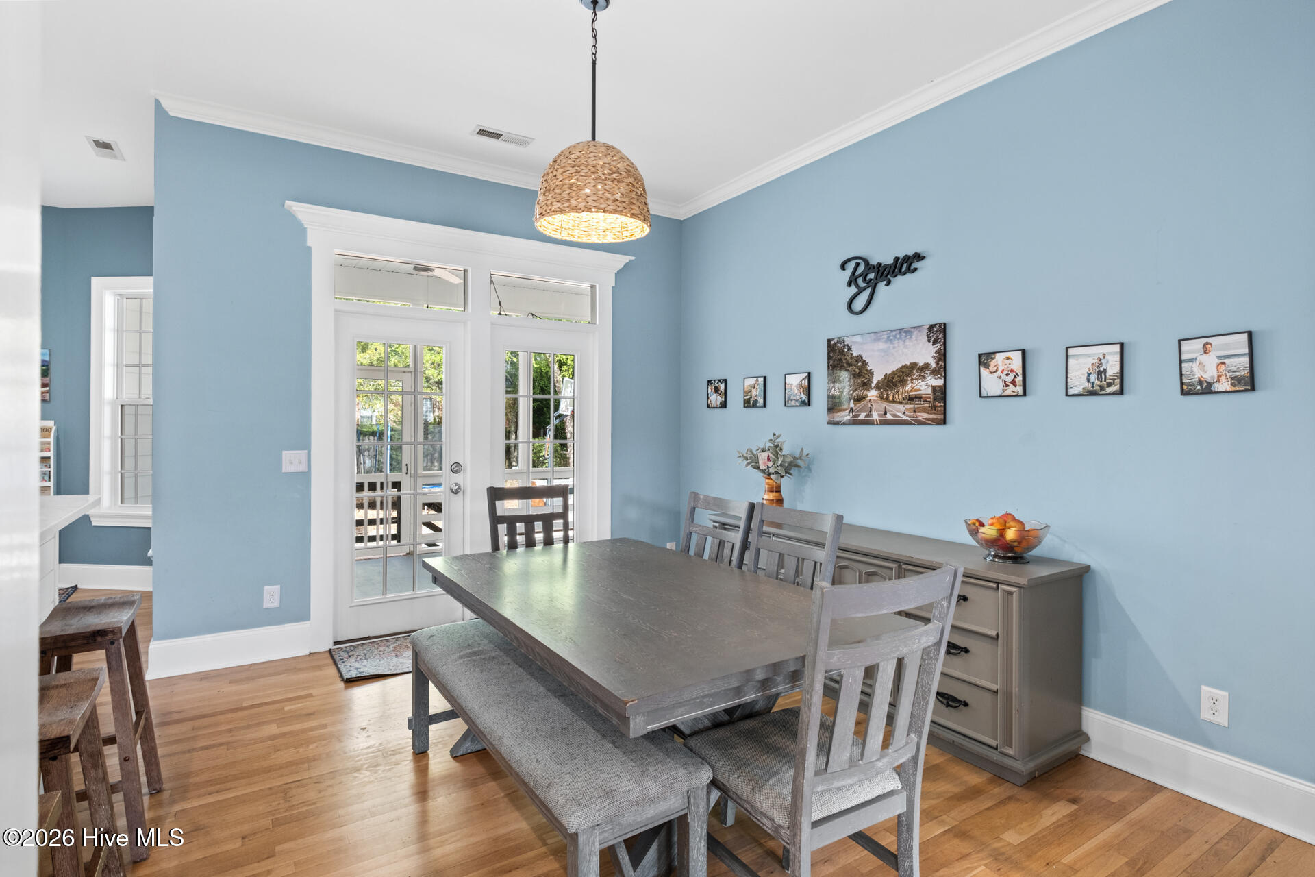 100564524 | Photo 15