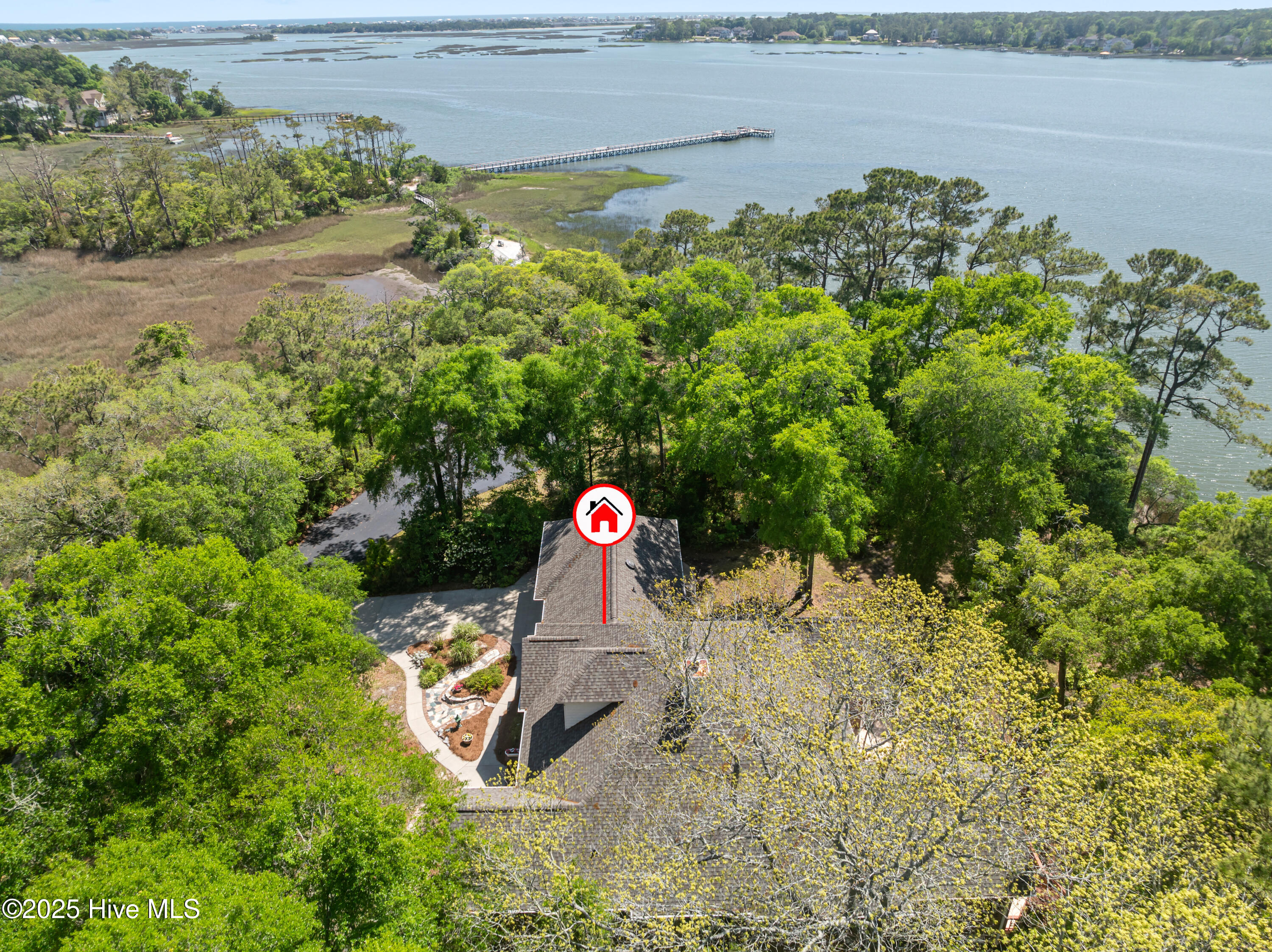 100570378 | Photo 51