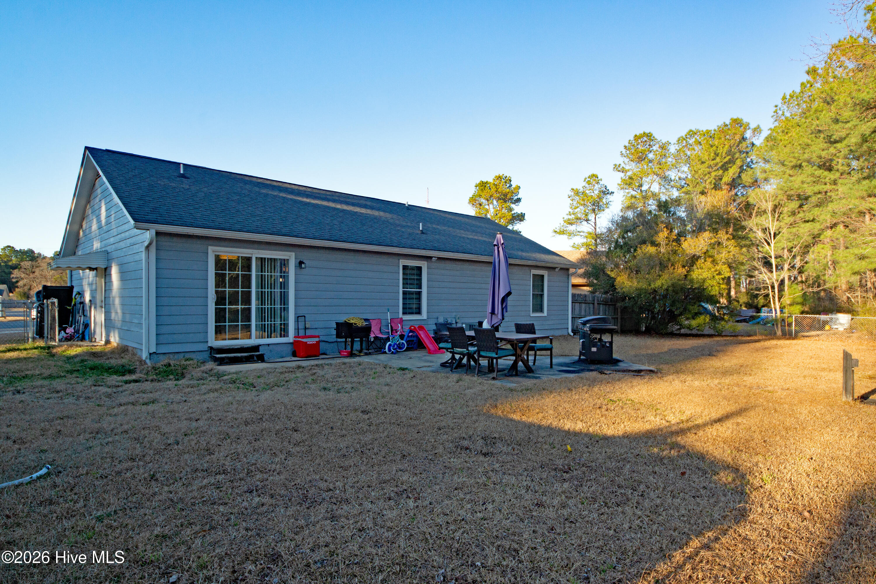 100550040 | Photo 21