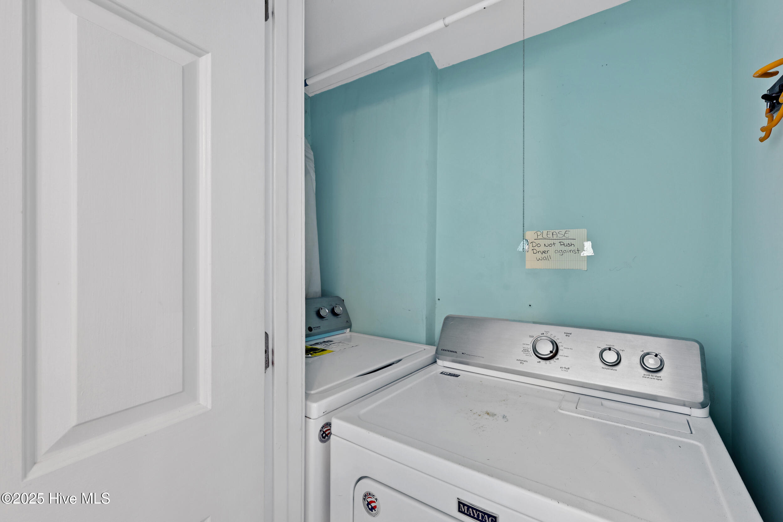 100534388 | Photo 25