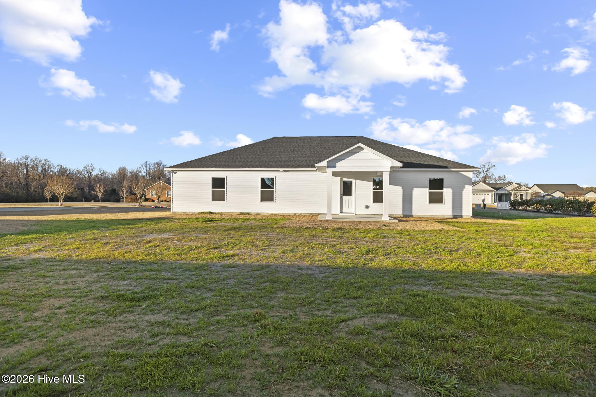 Homes for sale in Deep Run, NC | 3043 Falcon Ct, Deep Run, NC 28525 | MLS# 100550513