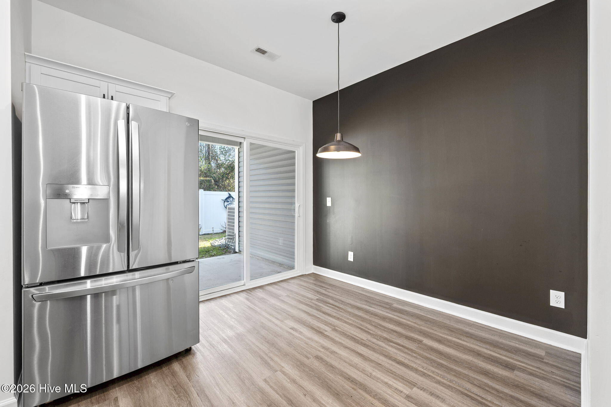 100547697 | Photo 10