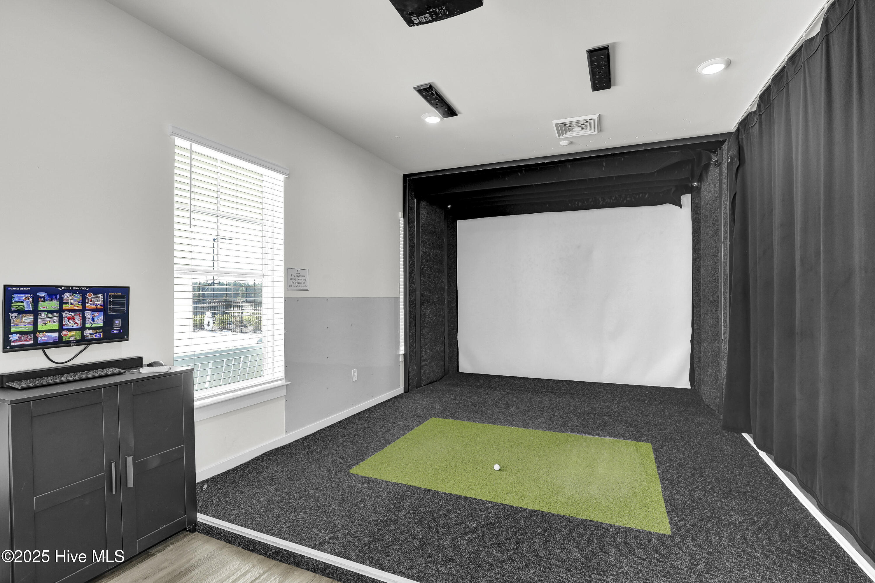 100536874 | Photo 30