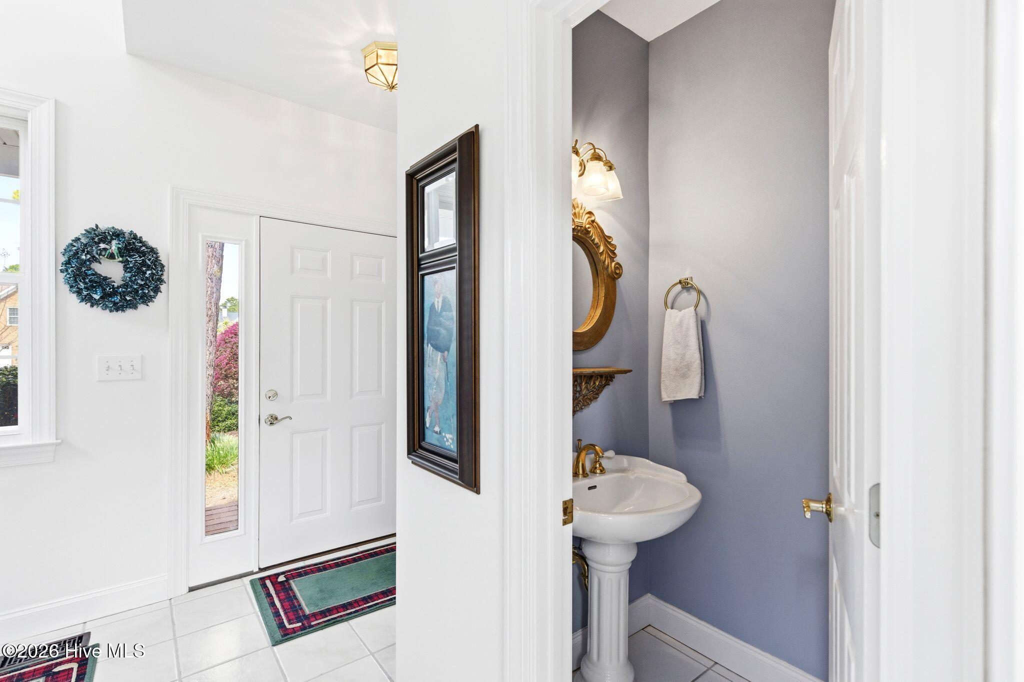 100564291 | Photo 27