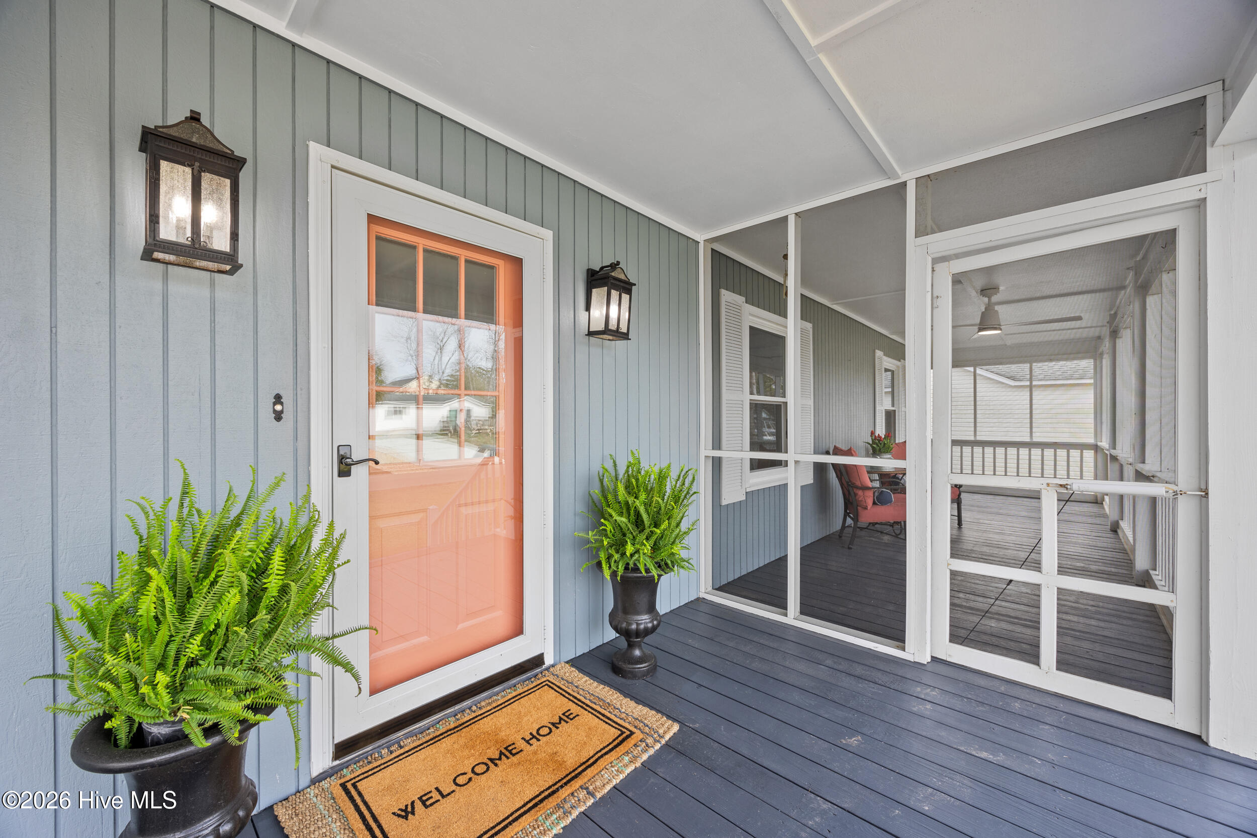 100559146 | Photo 14