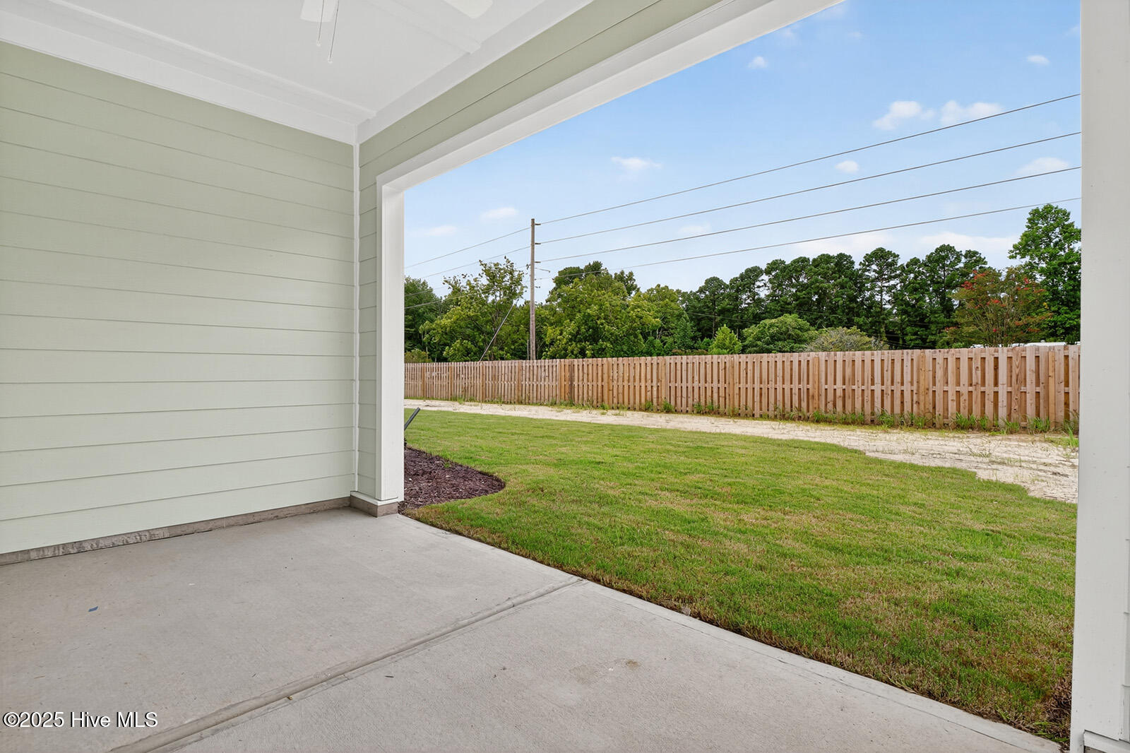 100559078 | Photo 27