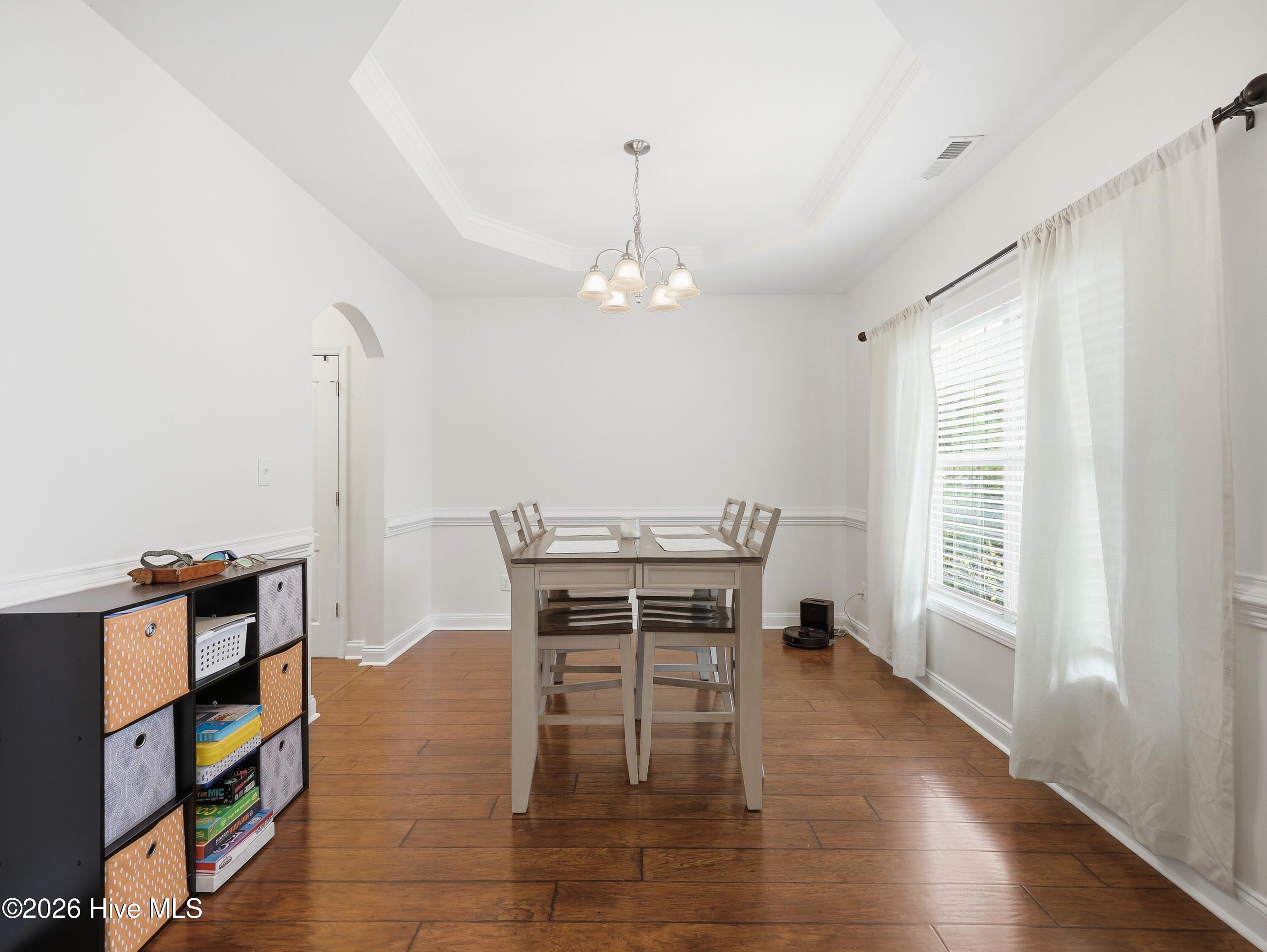 200 Wedgefield Circle,Maple Hill