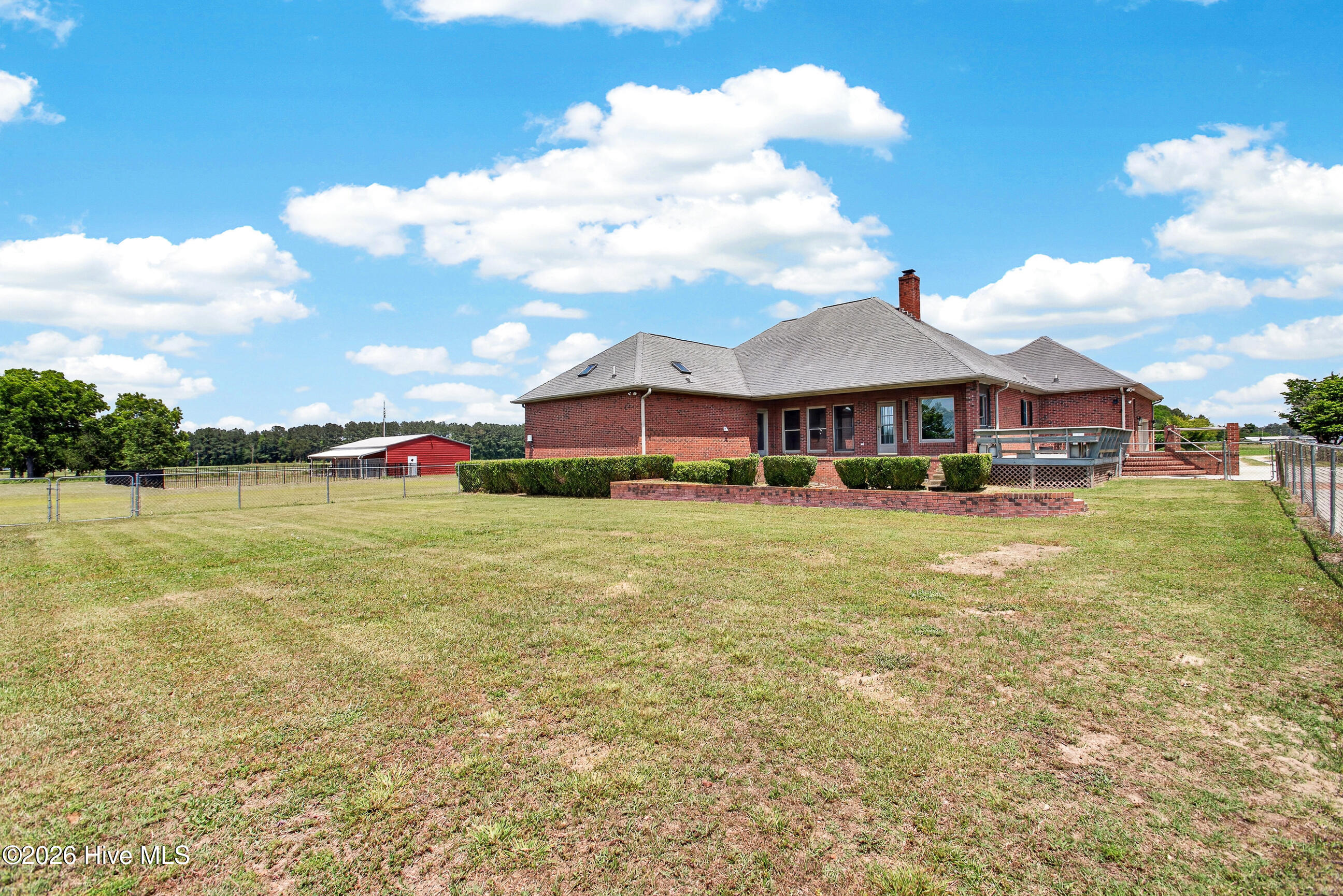 2732 White Oak River Road,Maysville