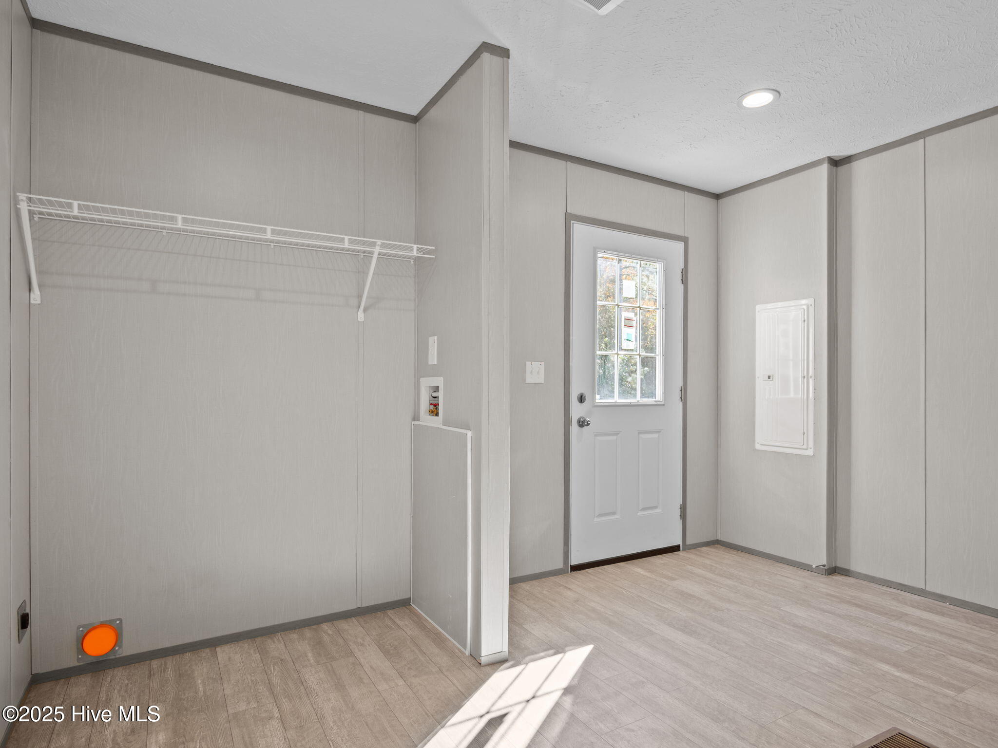 100541936 | Photo 52