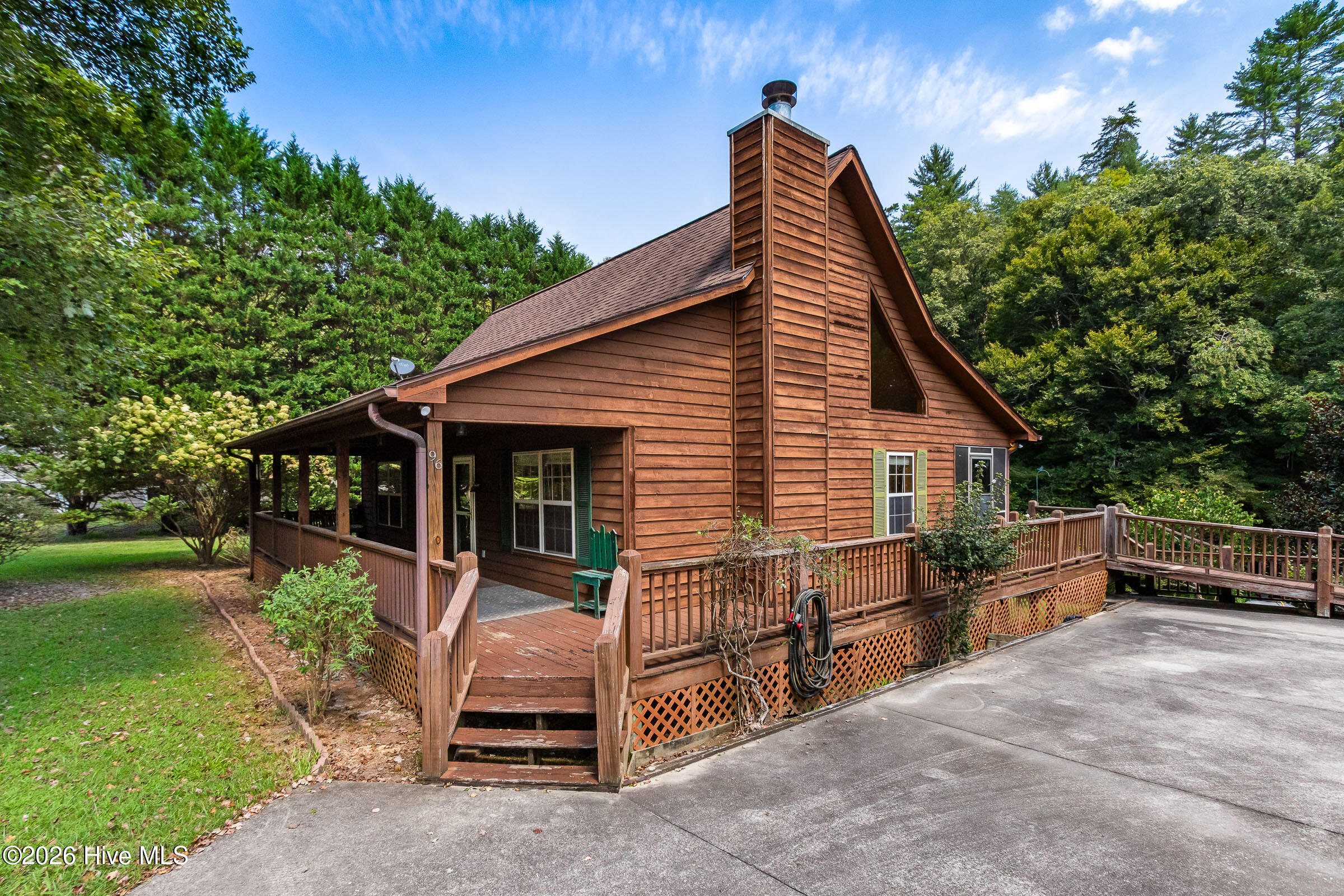 Photo 2 of Single family home for sale at 96 Loh Is Dr, Murphy, NC 28906 | MLS# 100600873 | Listing updated on 2026-09-02