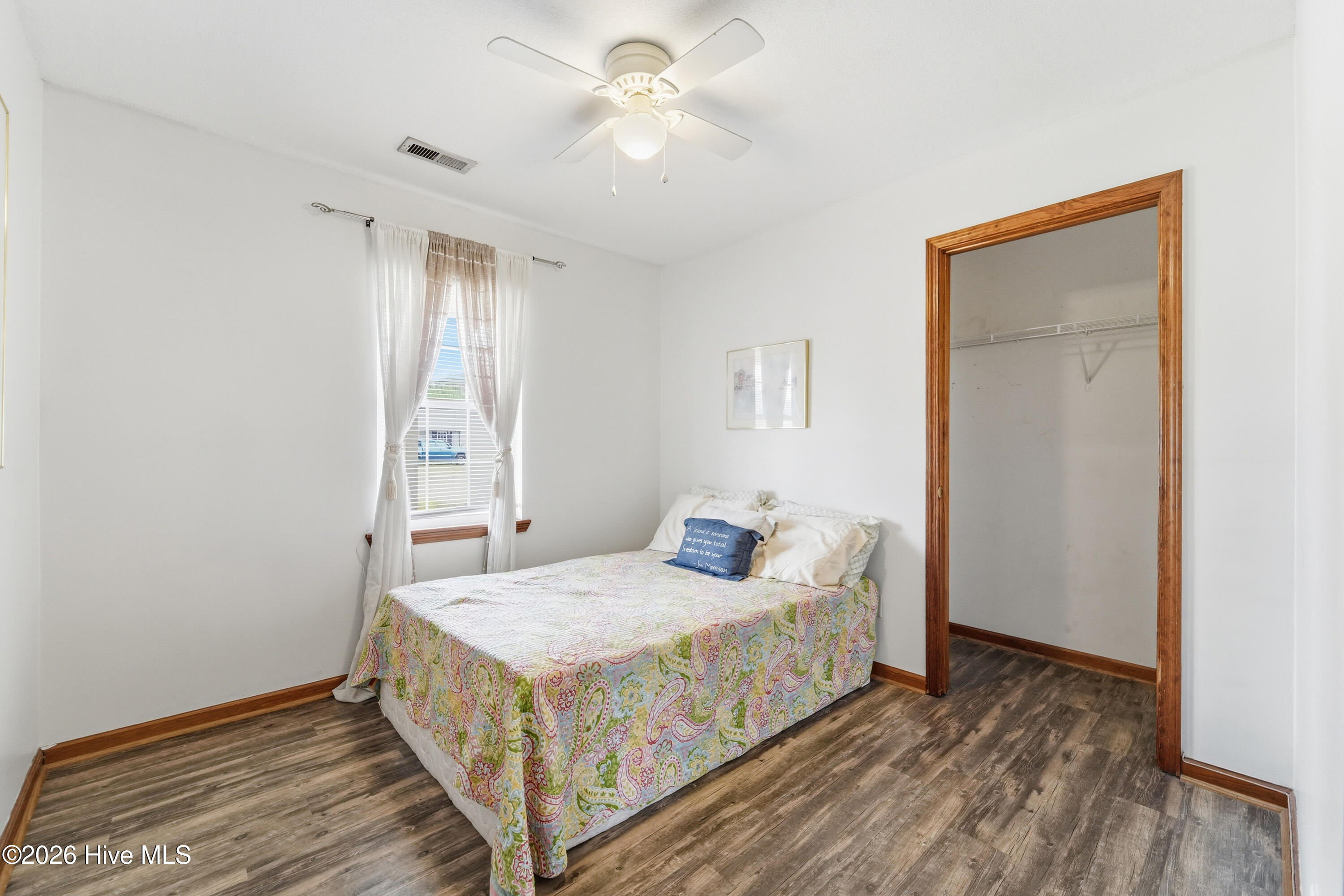 100562378 | Photo 31