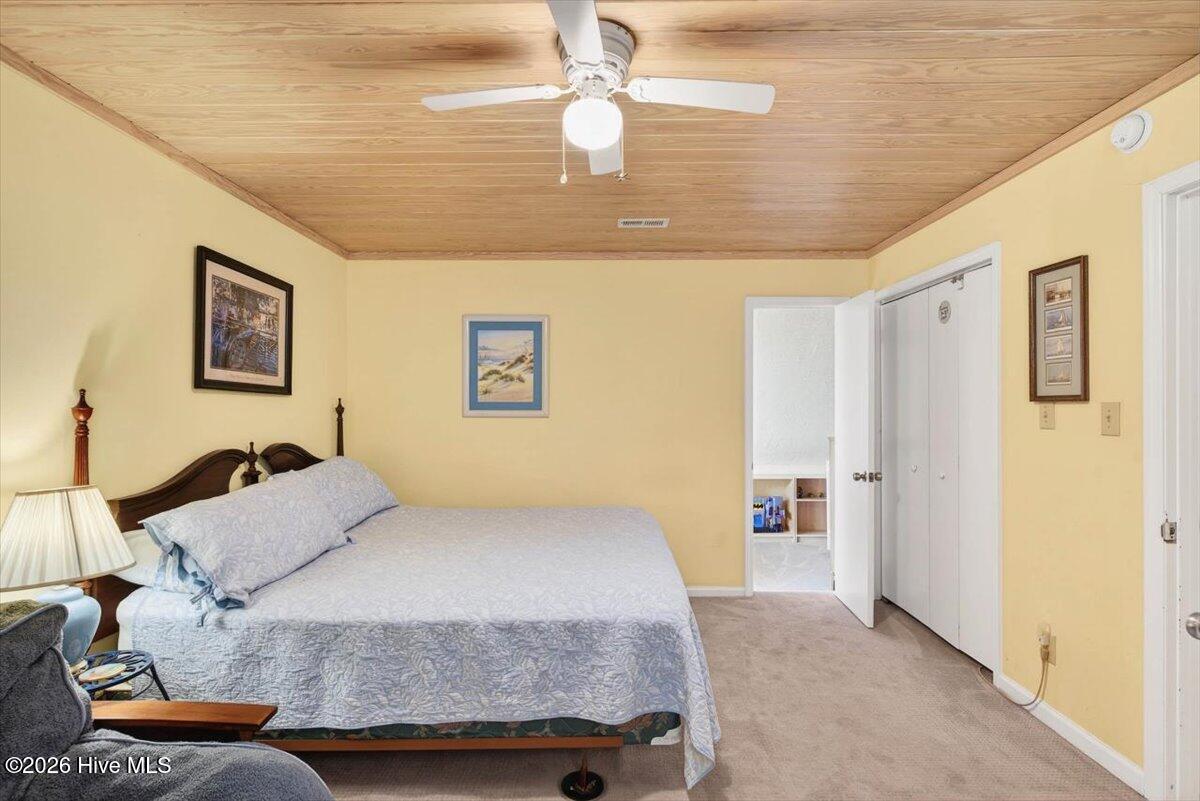 100549781 | Photo 39