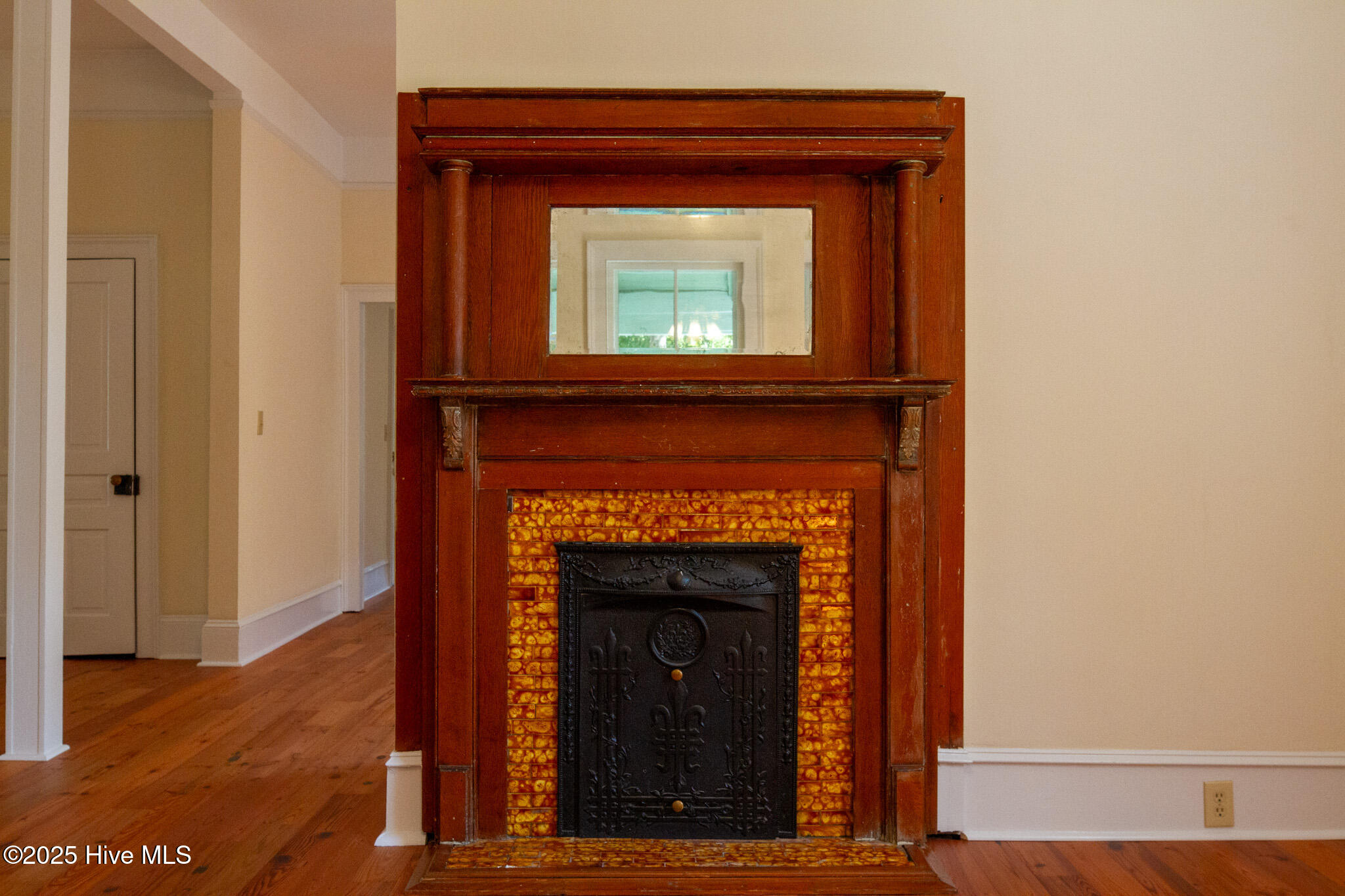fireplace 1