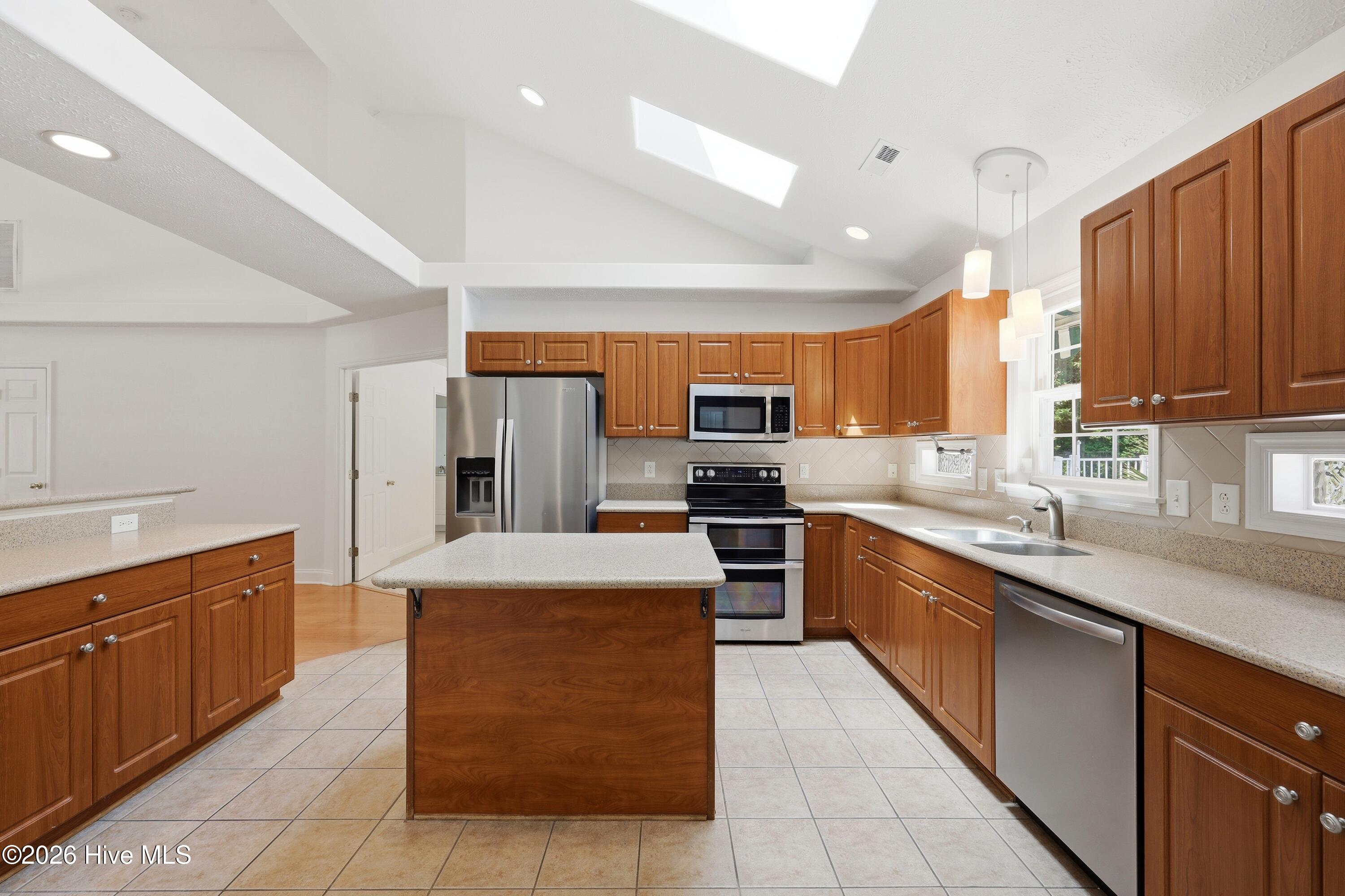 320 Neuchatel Road,New Bern