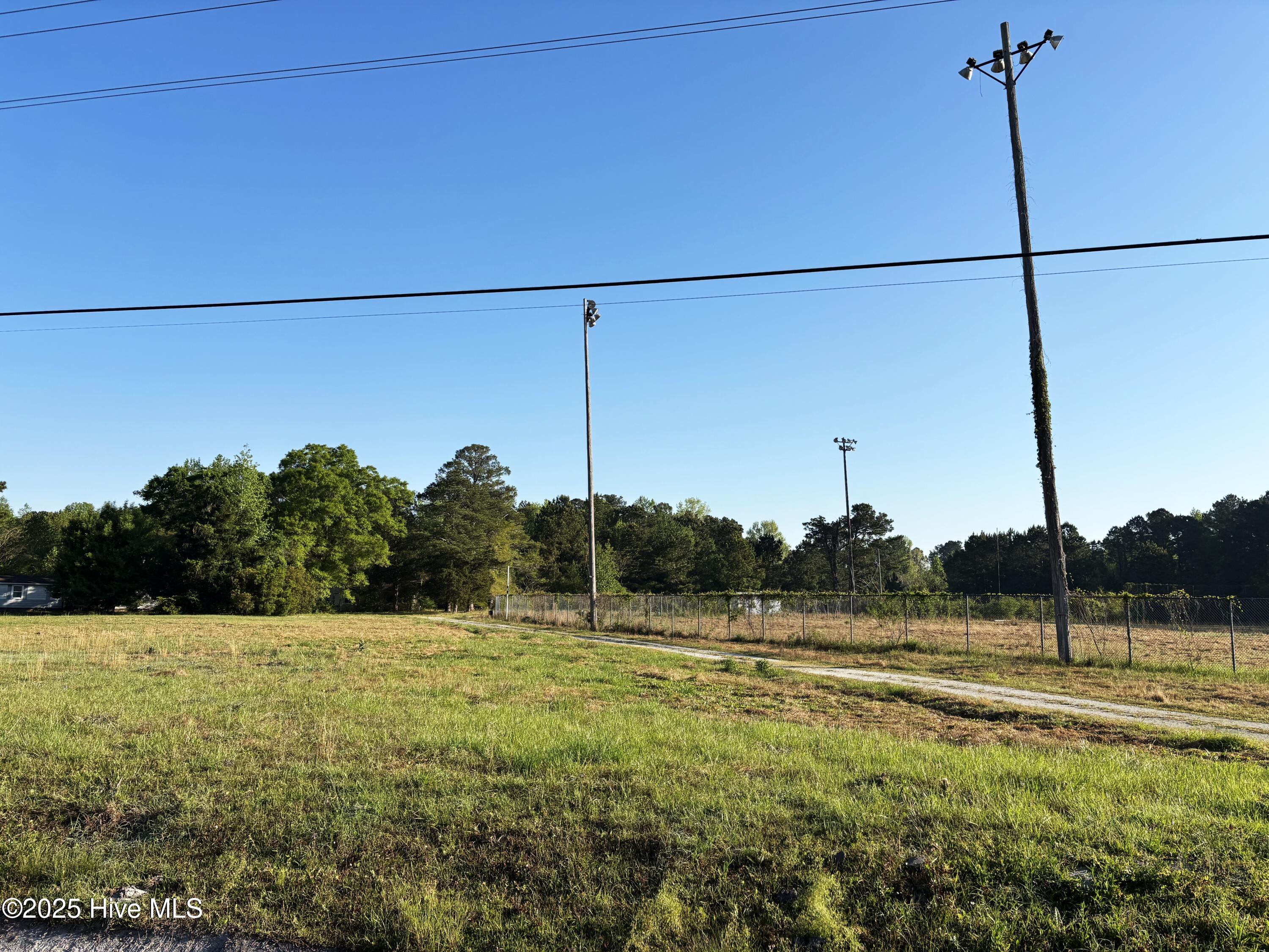 657 Freedom Way,Midway Park