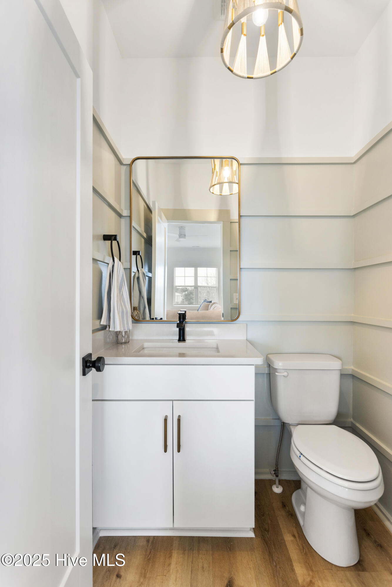 100521314 | Photo 18