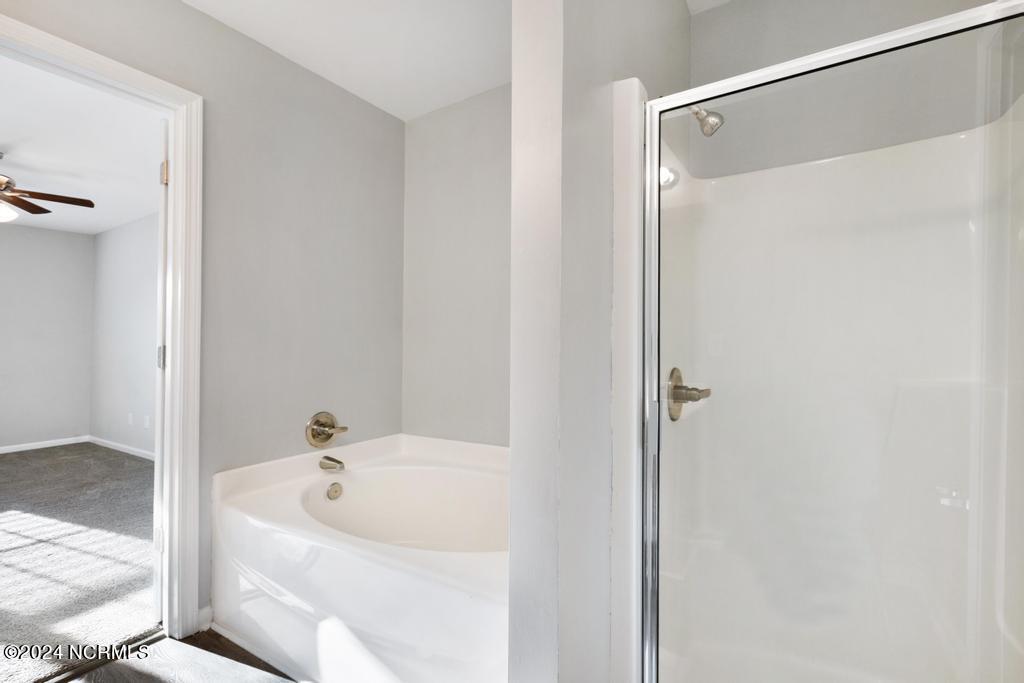 100560124 | Photo 12