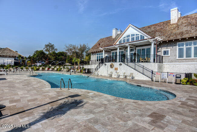 100504892 | Photo 37