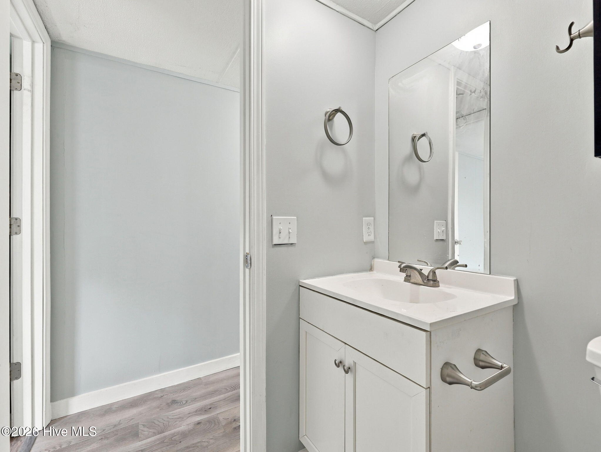 322 N Winchester Lane,Hubert