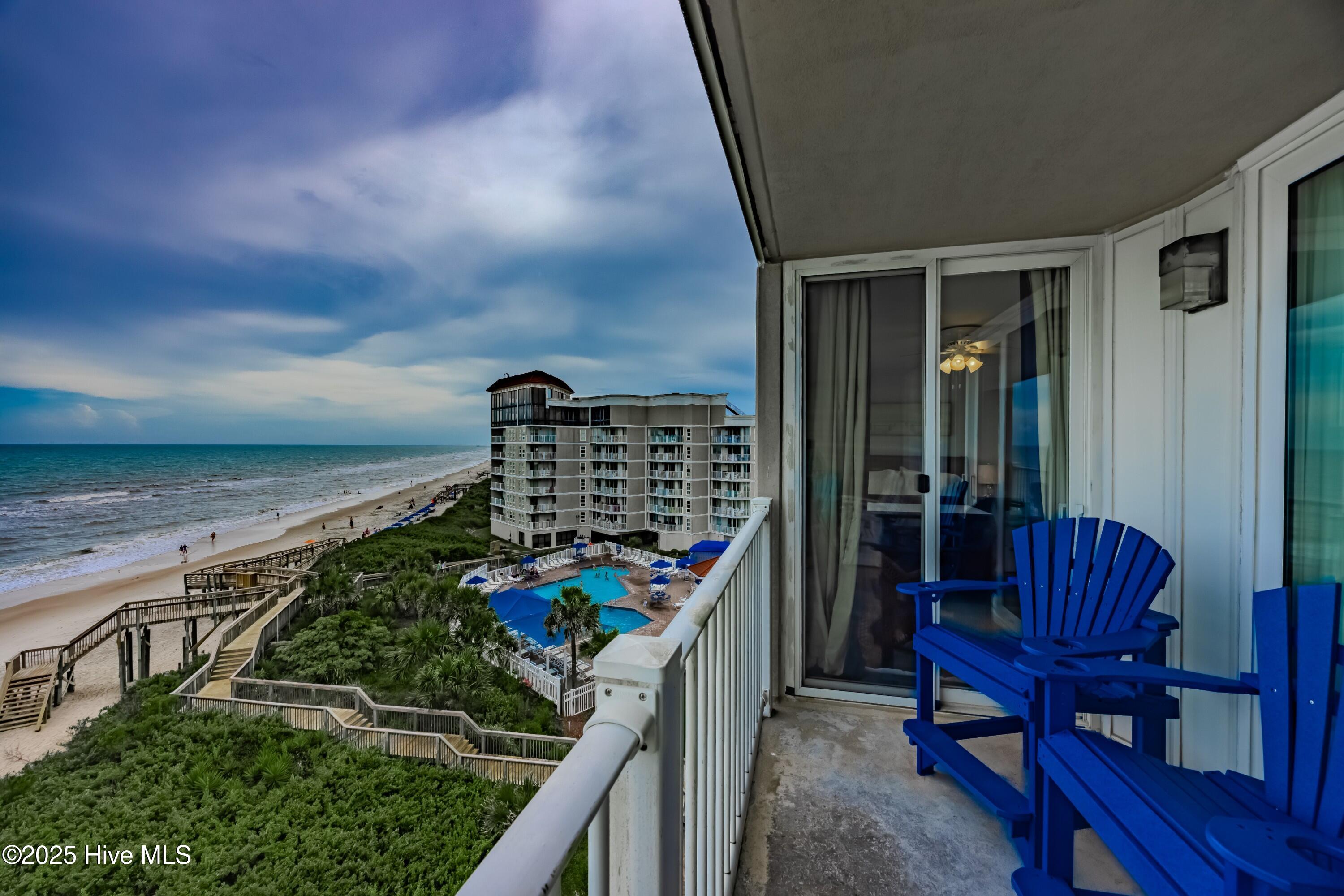 100569538 | Photo 31