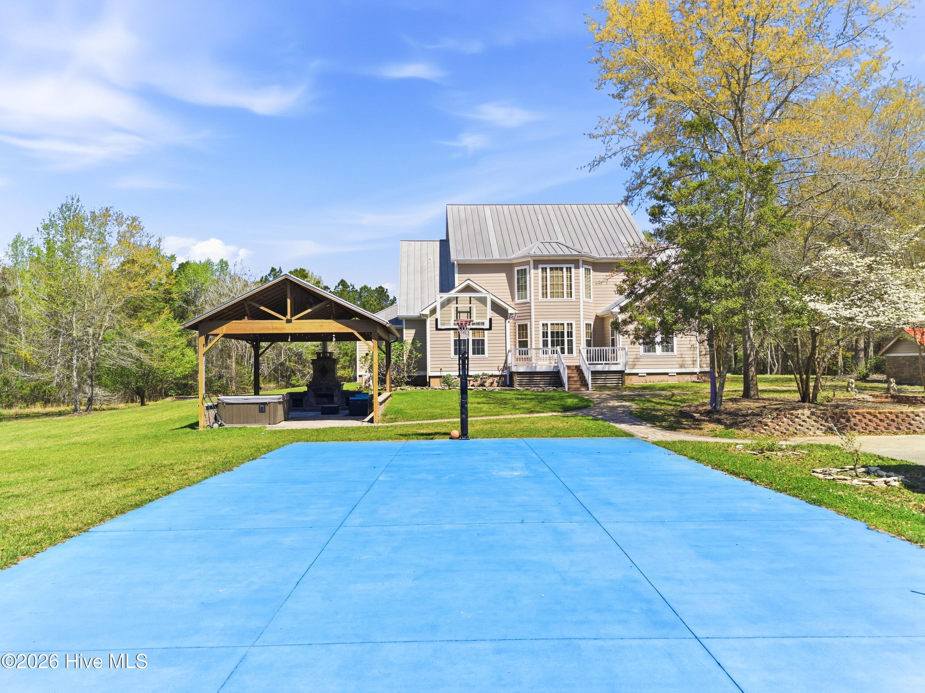 100564216 | Photo 54