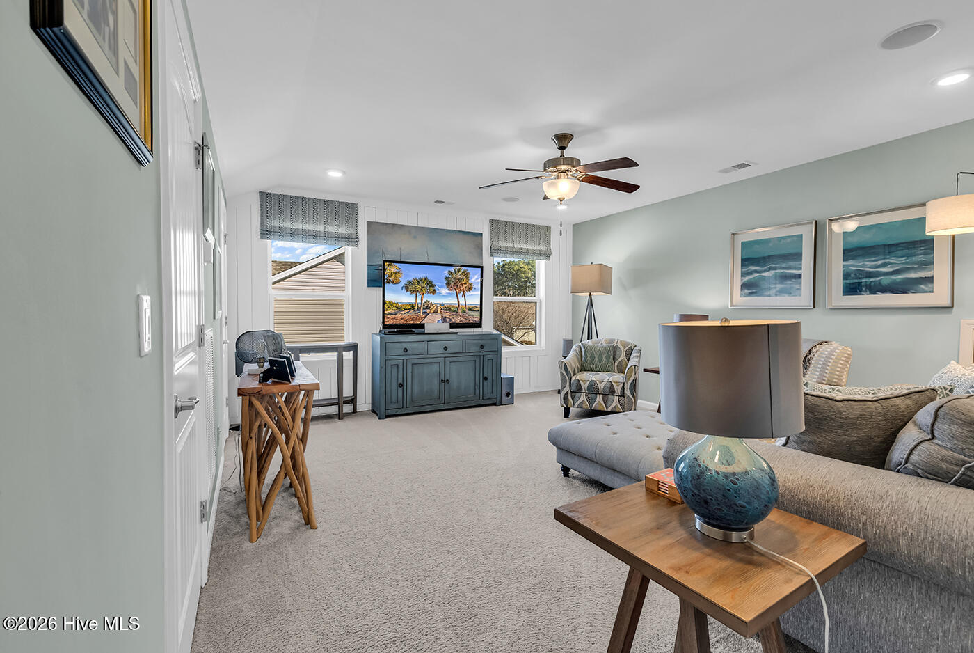 100553360 | Photo 36