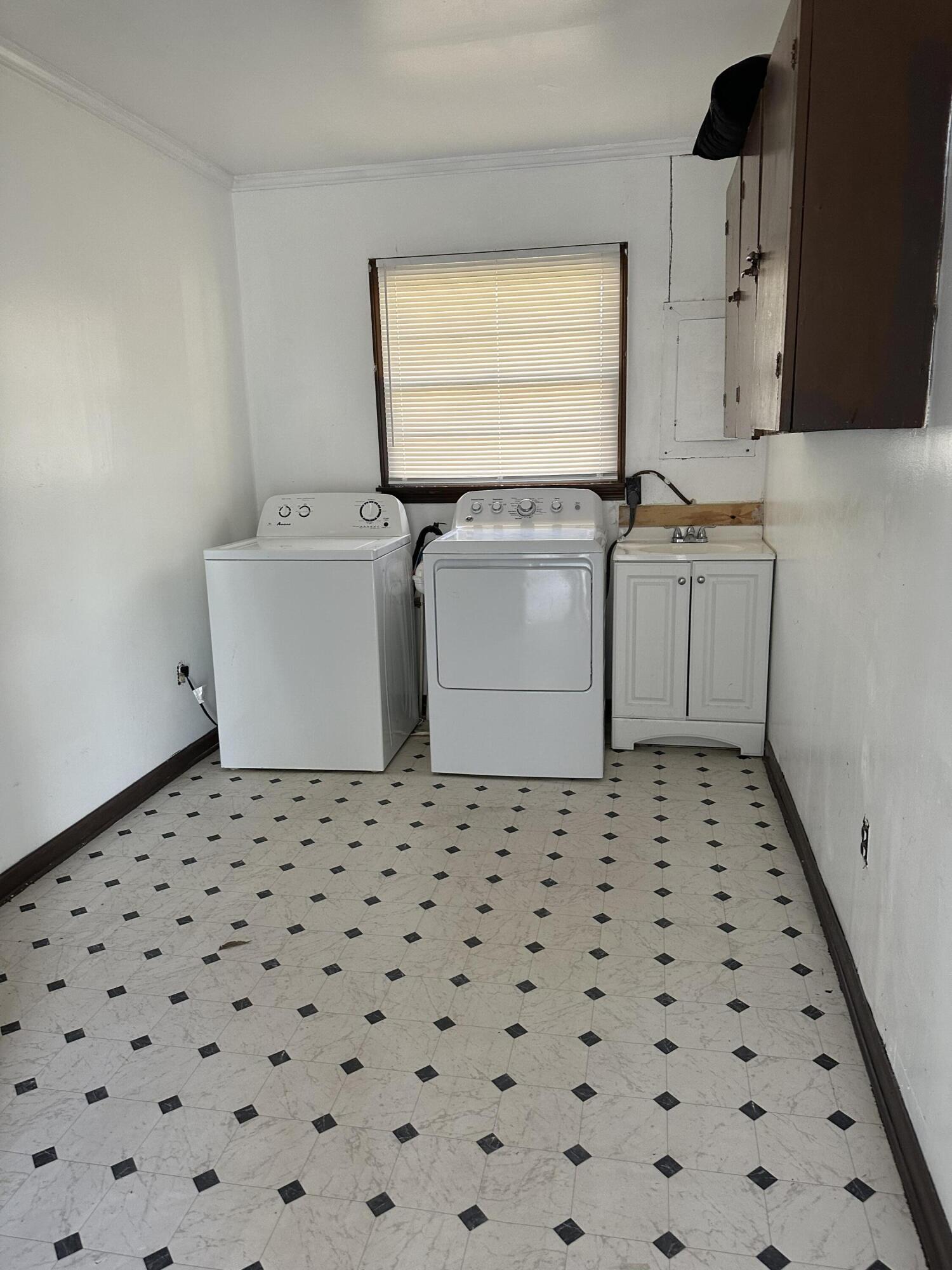 Homes for sale in Crawfordville, GA | 118 Alexander St, Crawfordville, GA 30631 | MLS# 536272