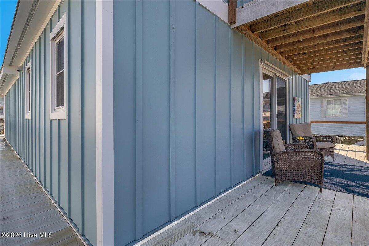 100559850 | Photo 35