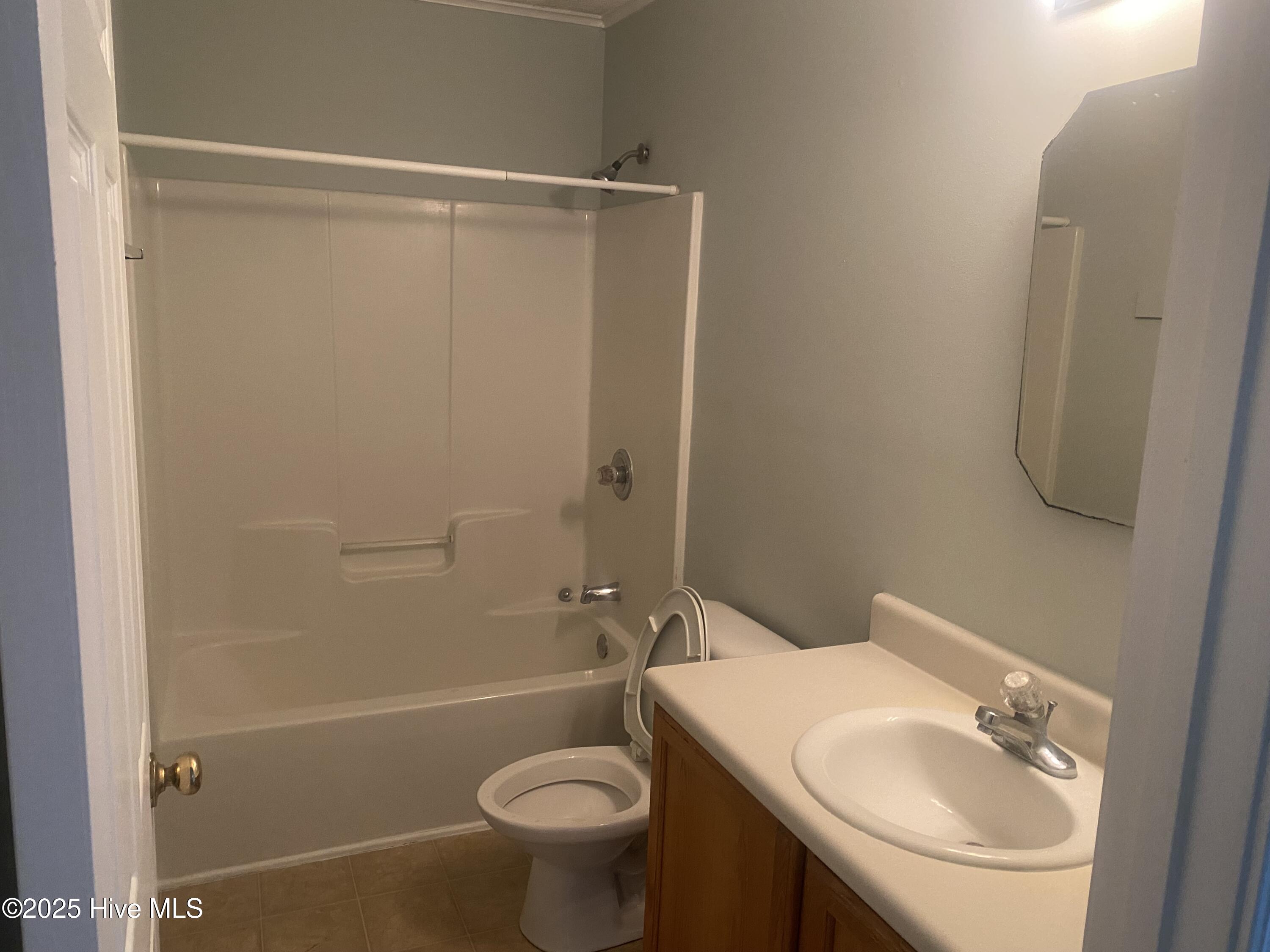 100565236 | Photo 10