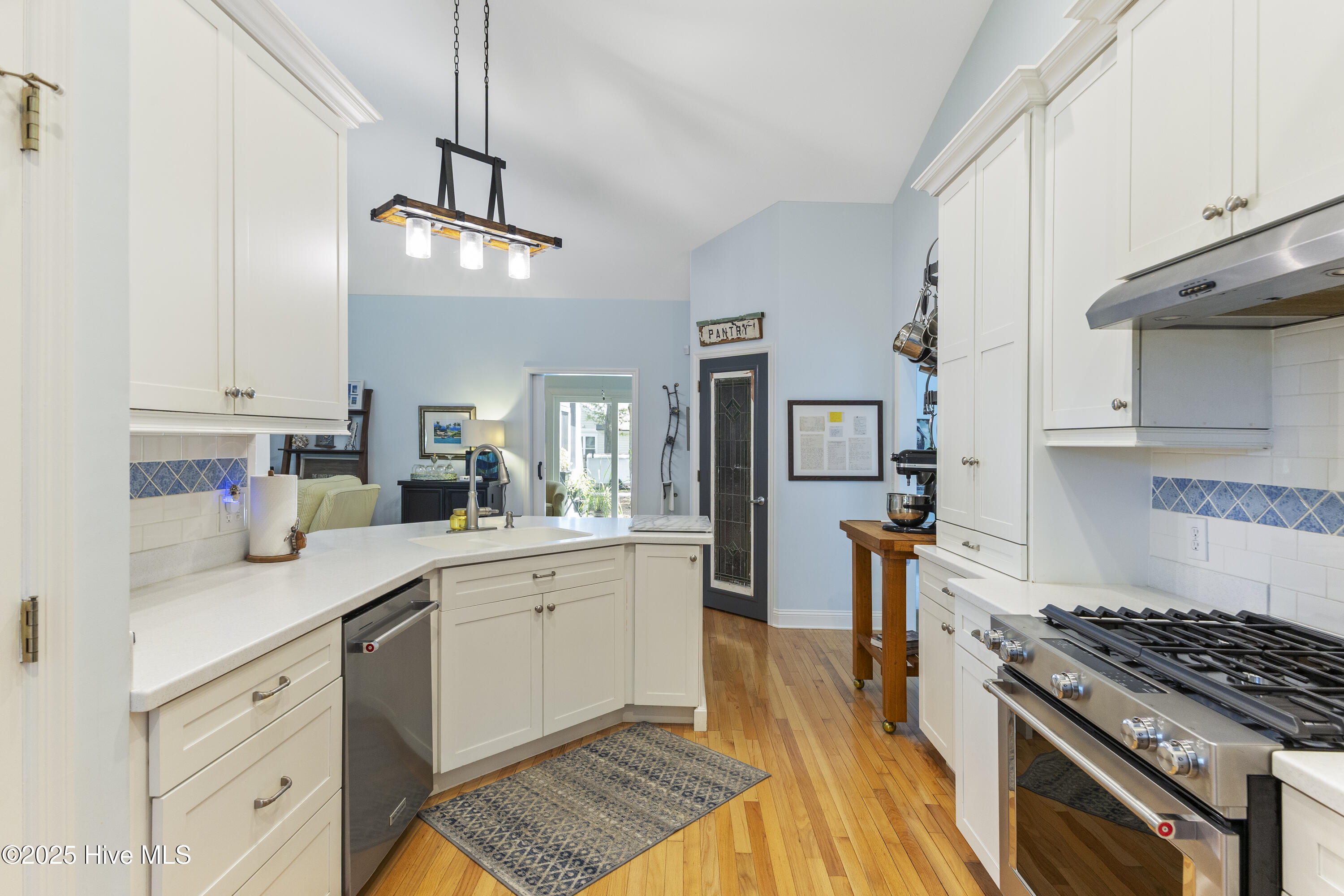 1735 Heron Point Road SW, Ocean Isle Beach, NC 28469 – photo 18: 457A1909
