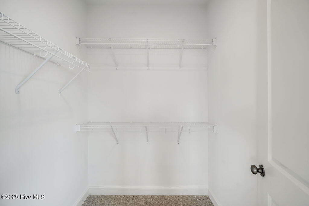 100540723 | Photo 27