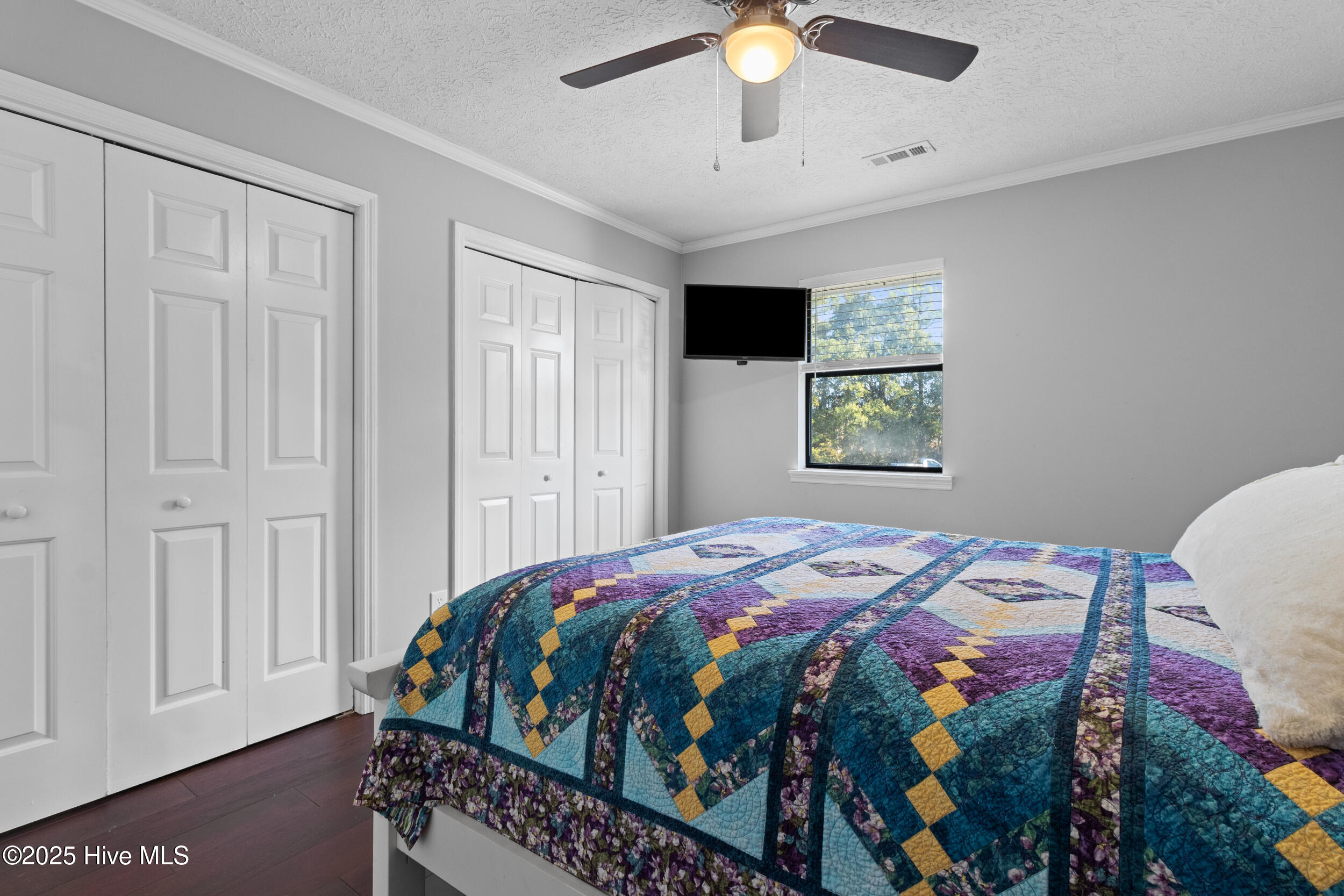 100537542 | Photo 10