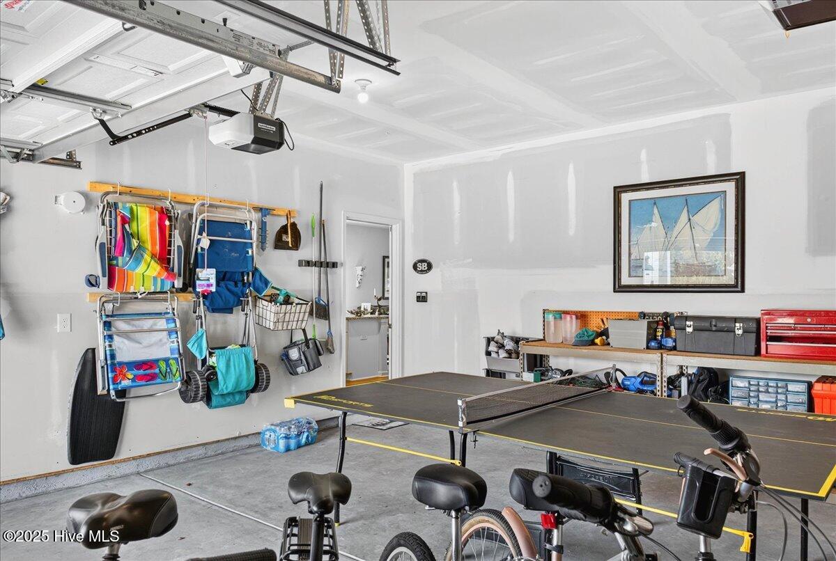 100542470 | Photo 44