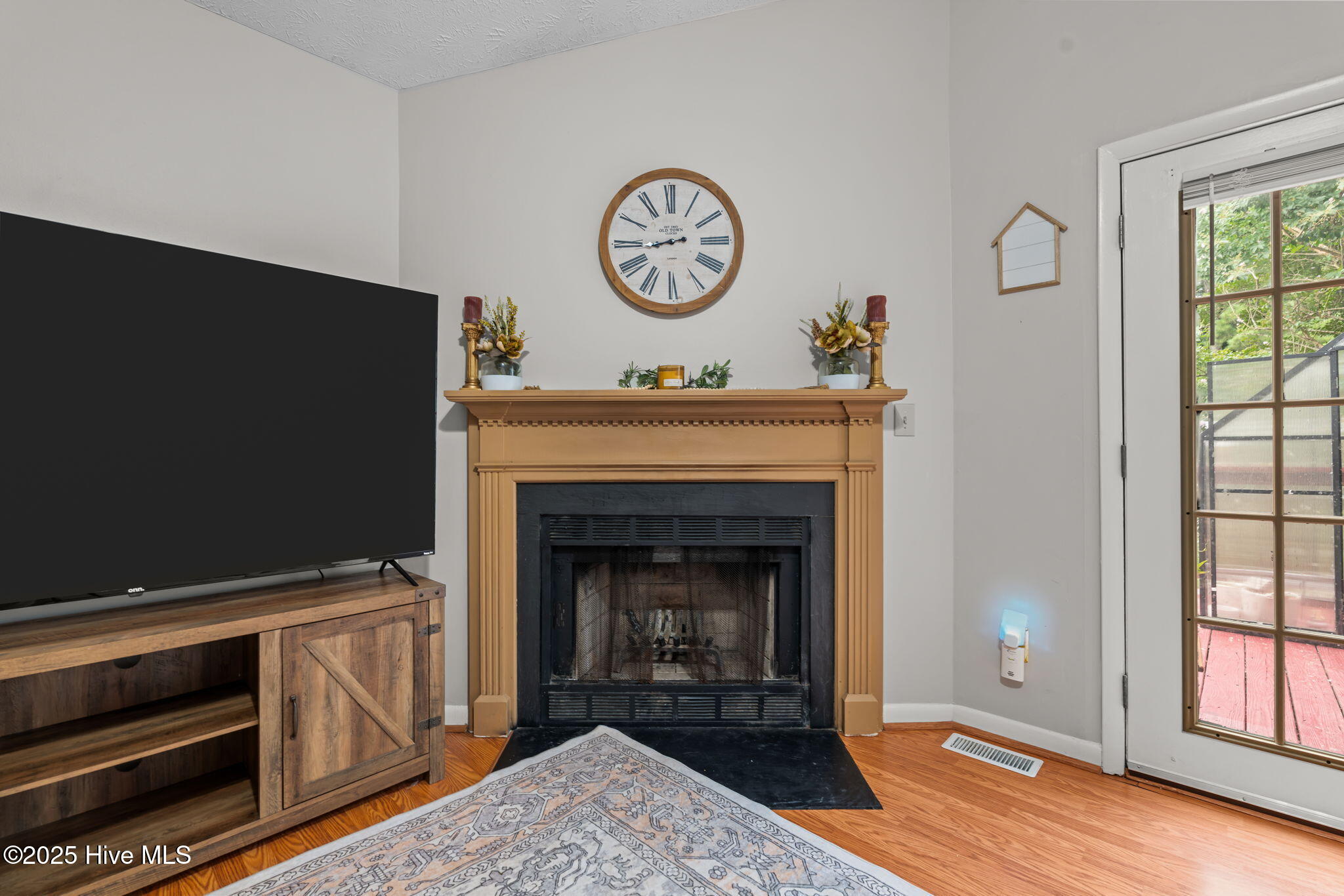 20-web-or-mls-DSC08404