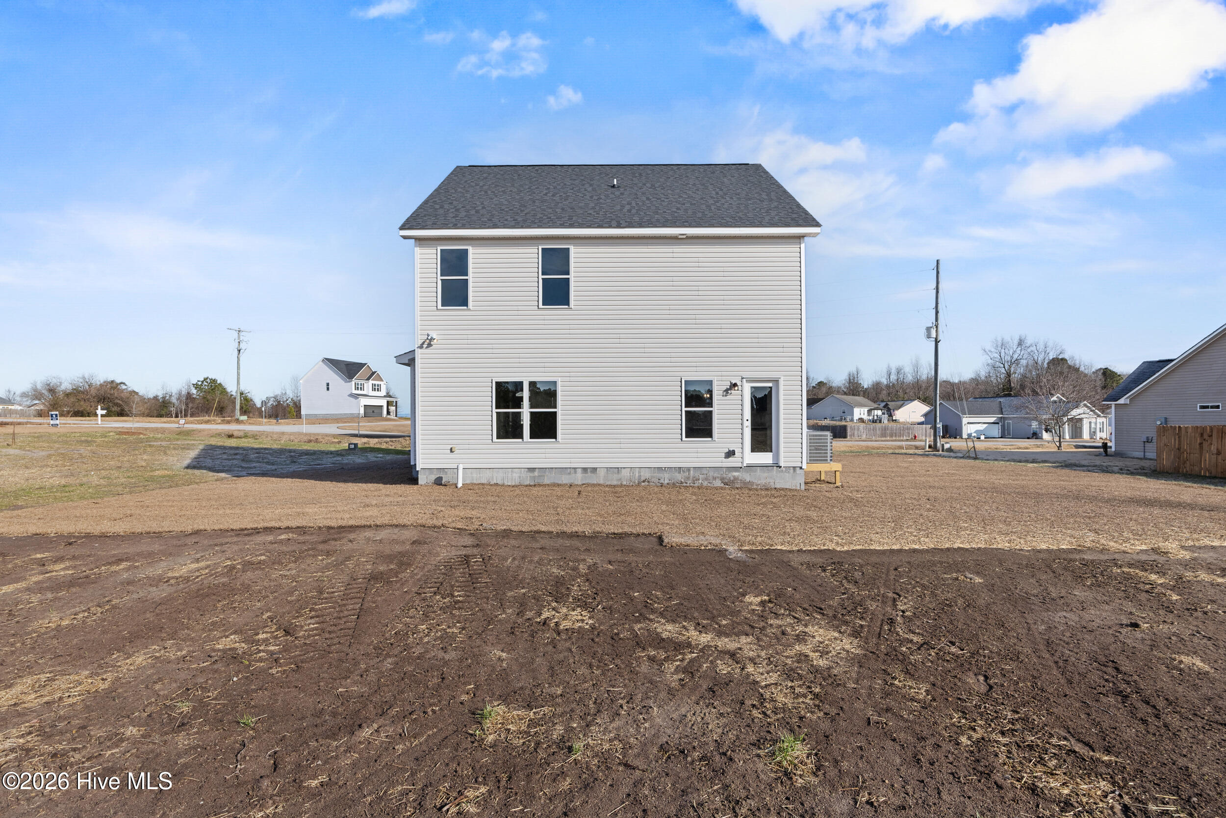 100551256 | Photo 35