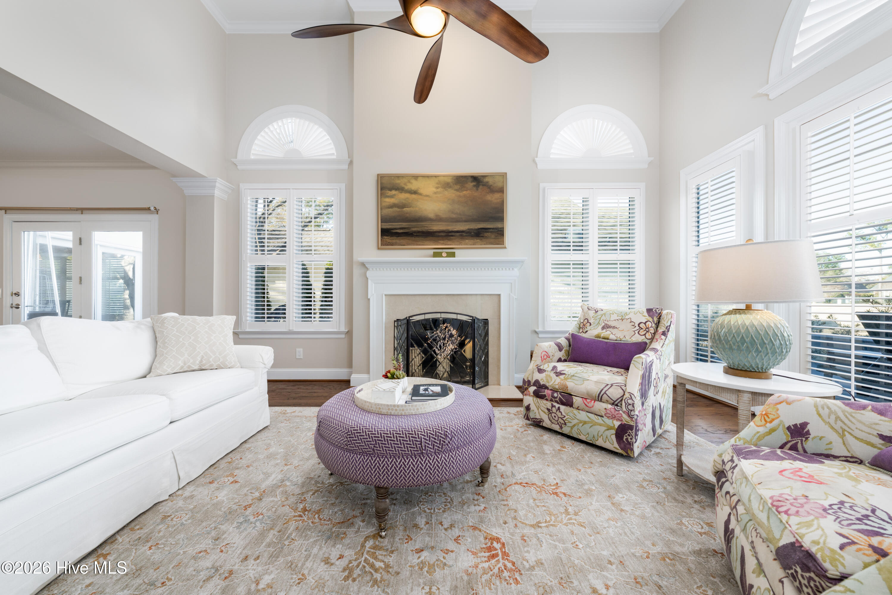 100553982 | Photo 23