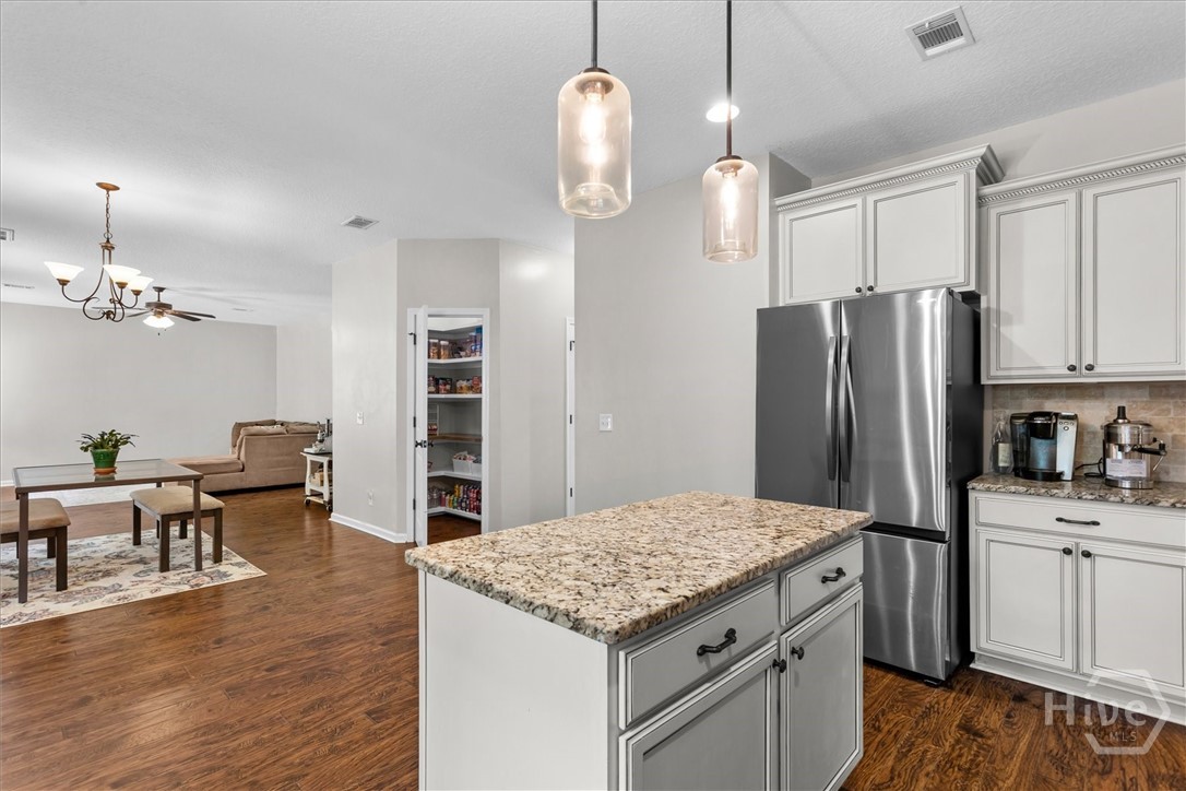 95 Flemington Oaks Drive, Hinesville, GA 31313 Listing Photo  14